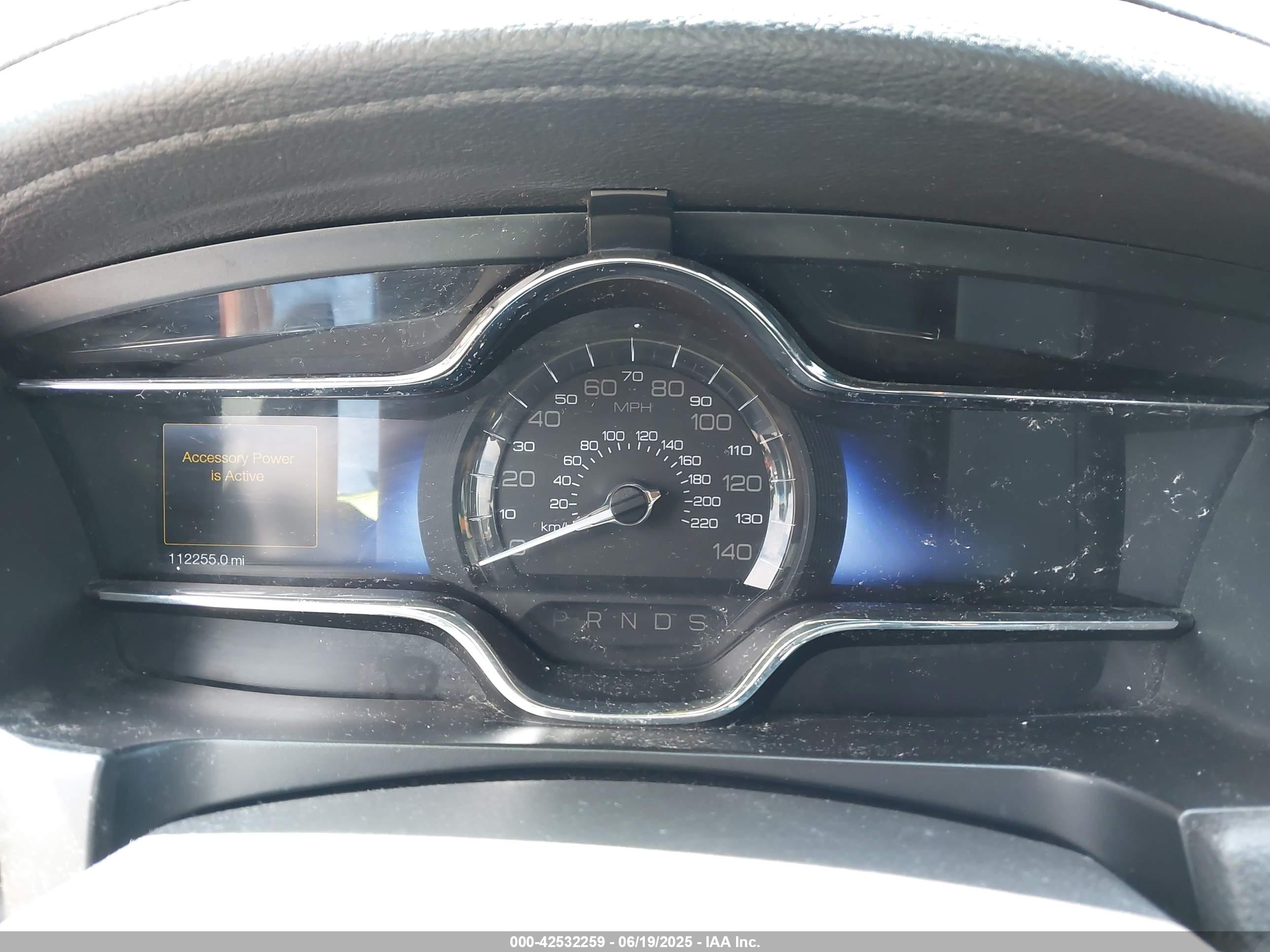 LINCOLN MKS image 7