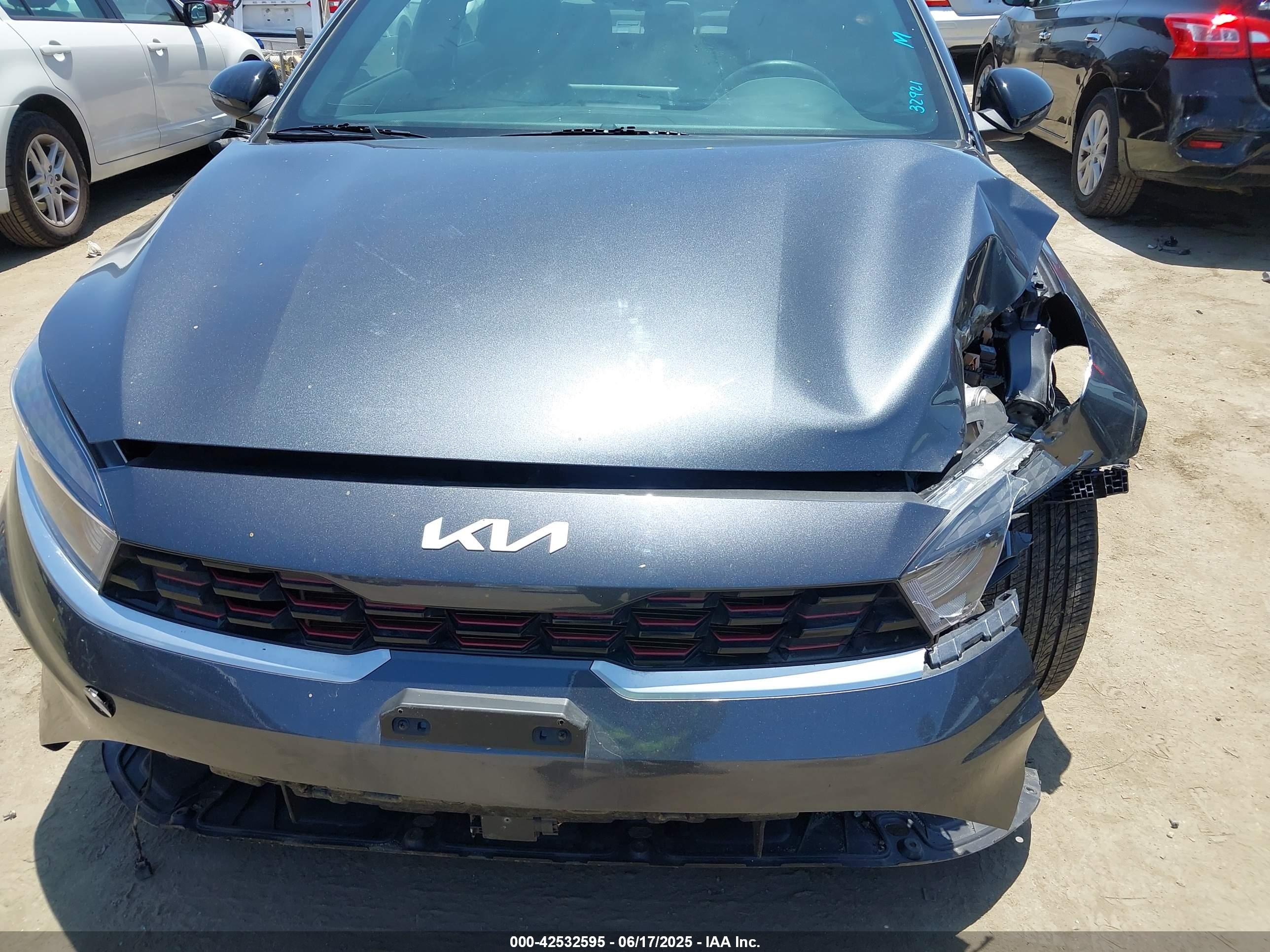 KIA FORTE image 6