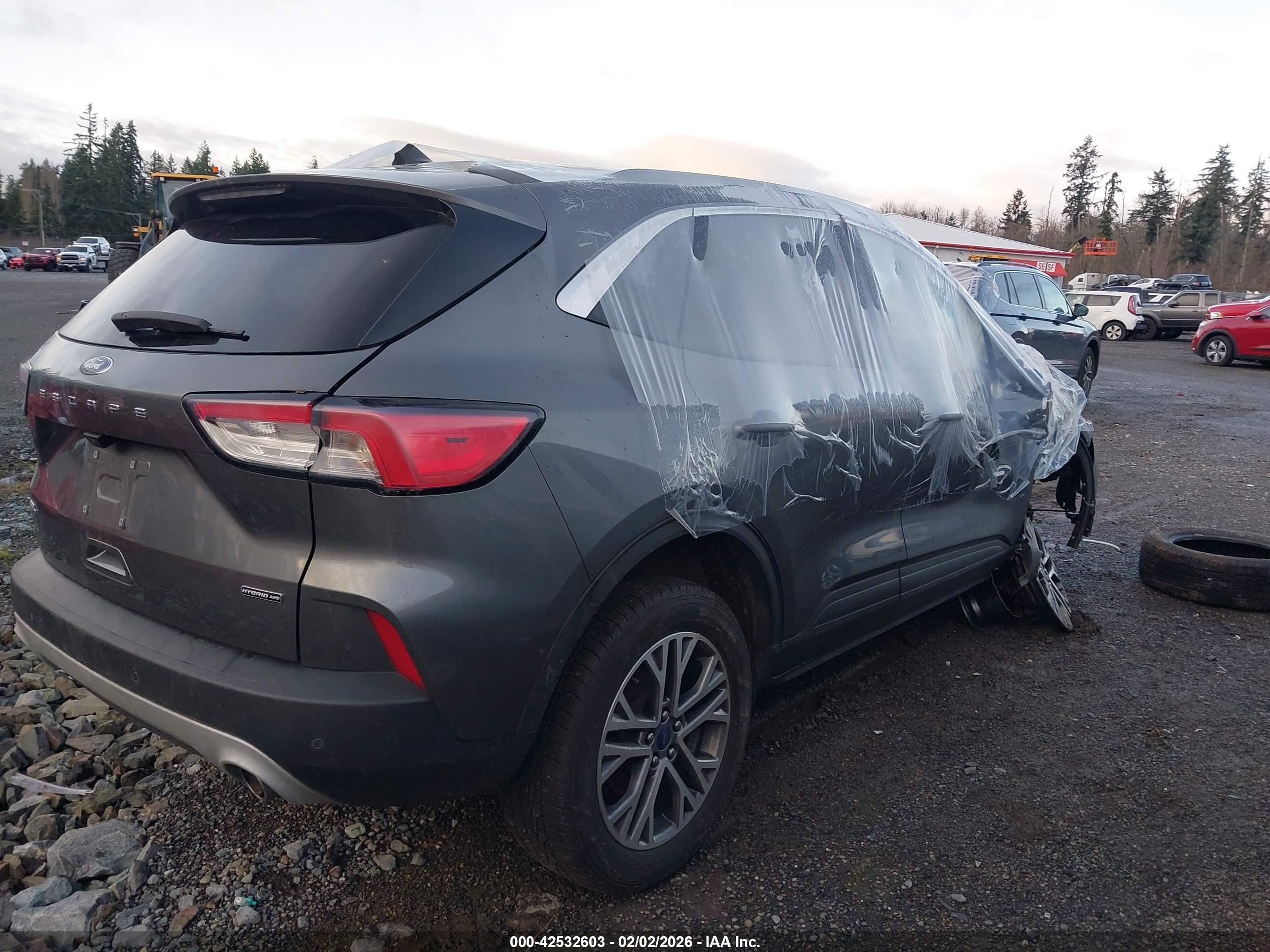 FORD ESCAPE image 4
