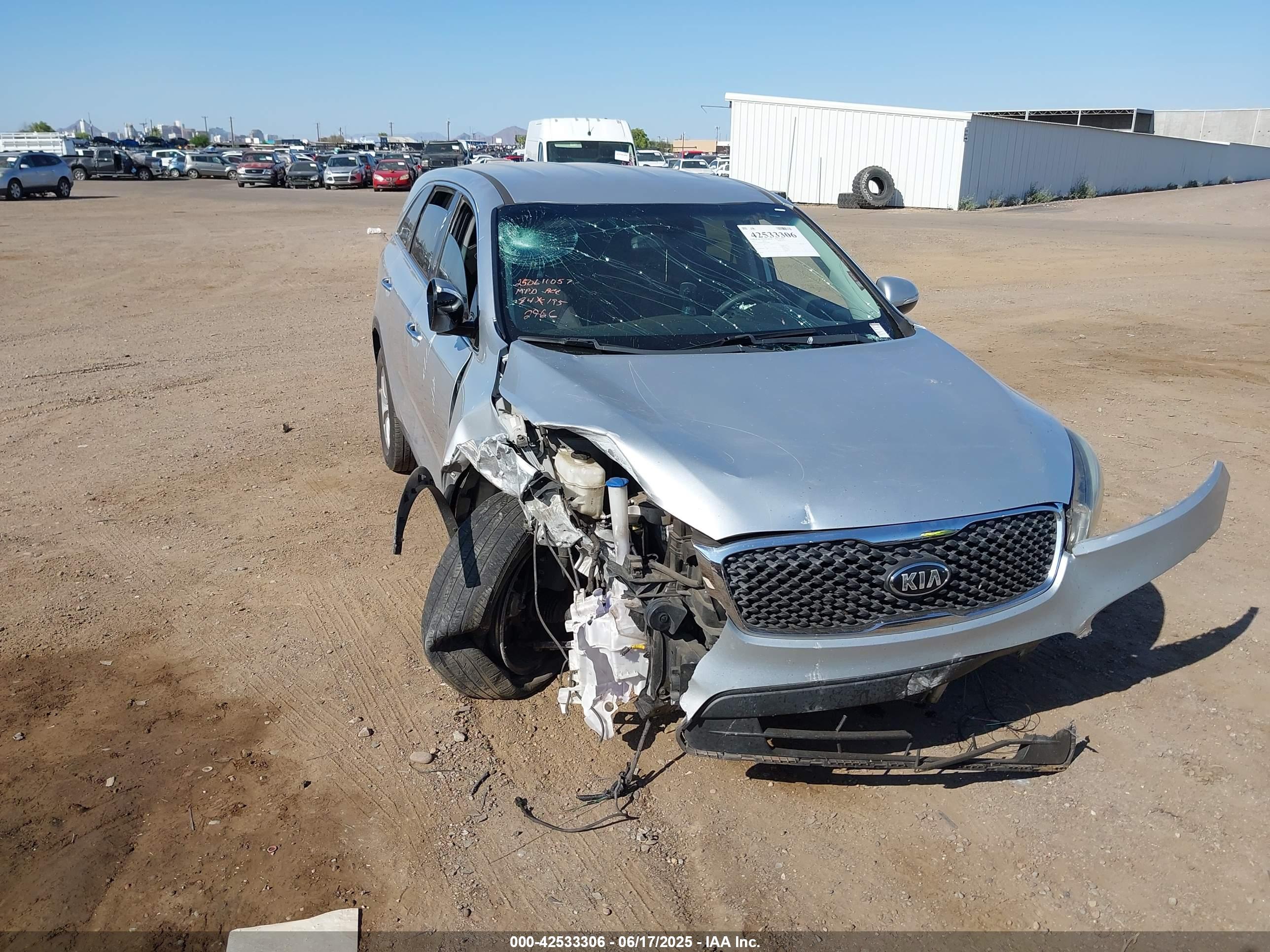 KIA SORENTO image 6