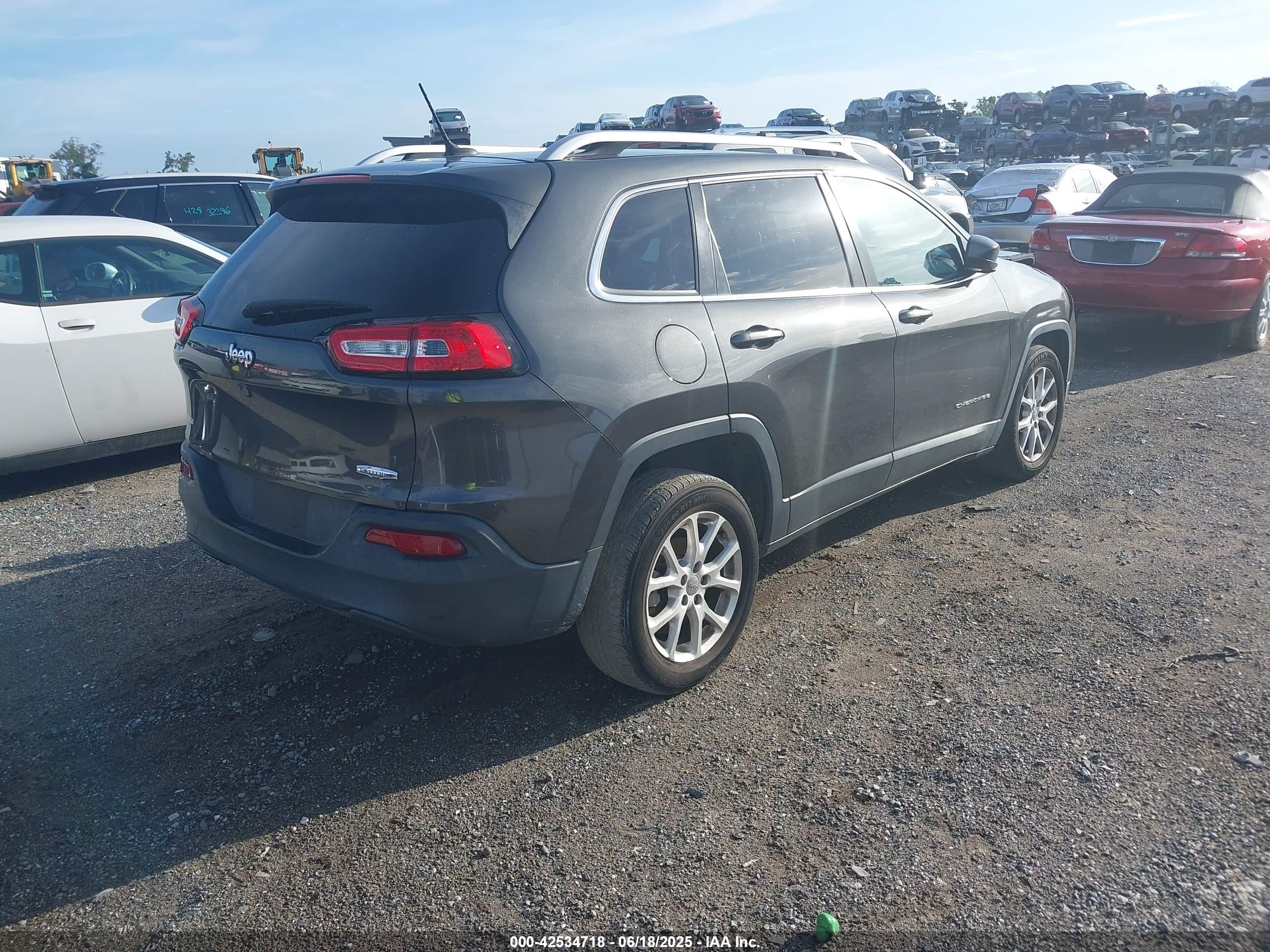 JEEP CHEROKEE image 4