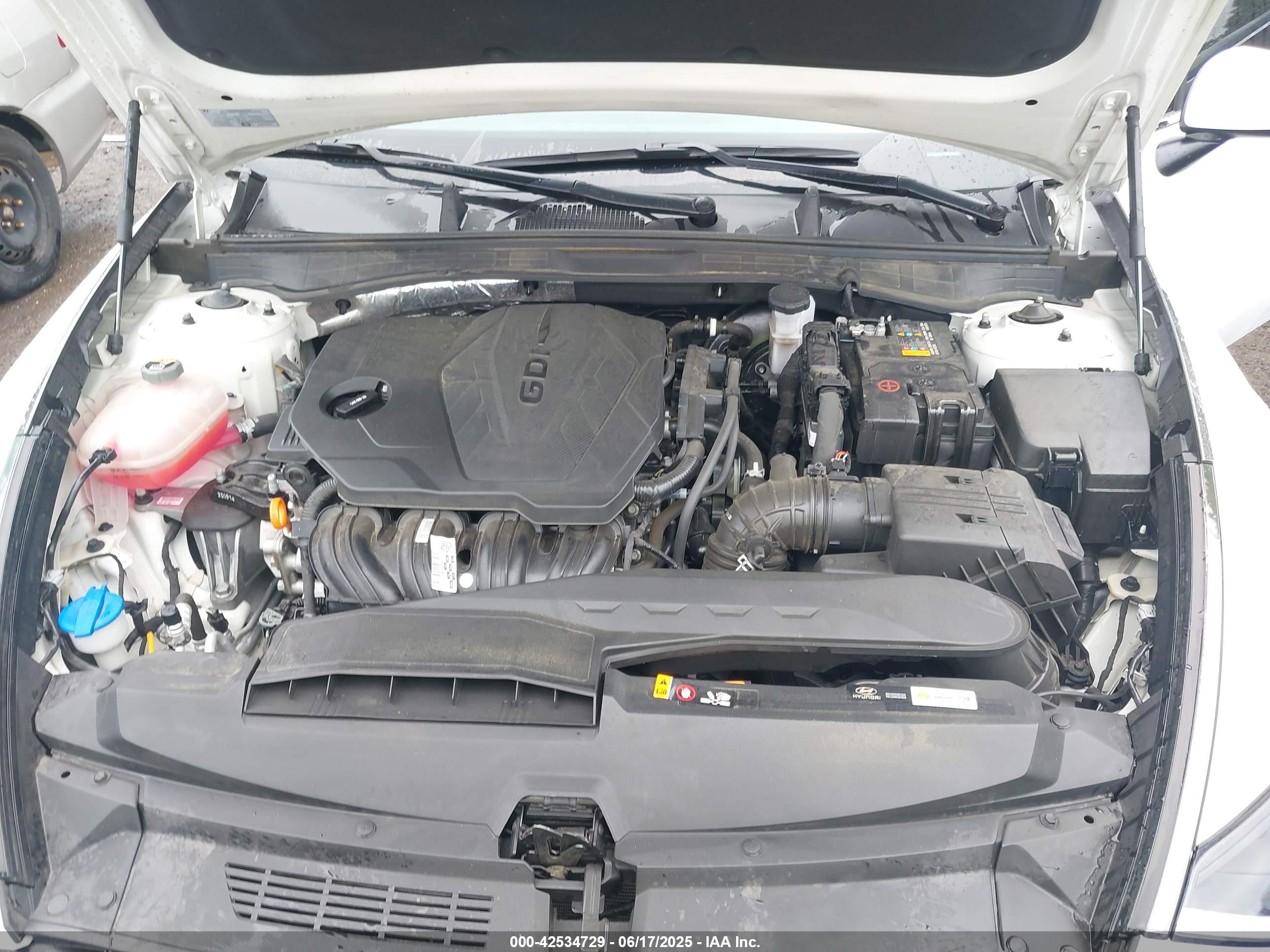 HYUNDAI SONATA image 10