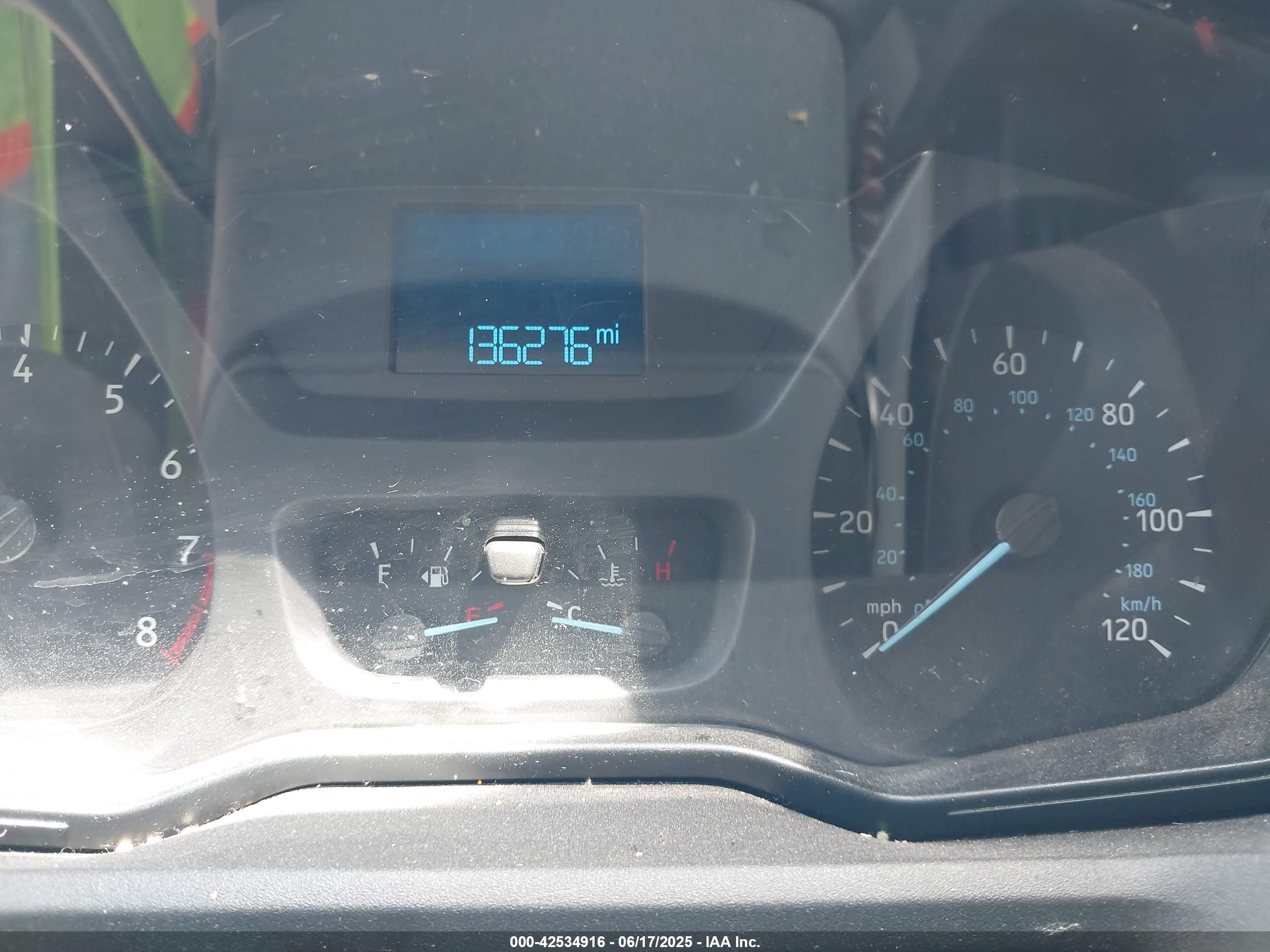 FORD TRANSIT-150 image 7