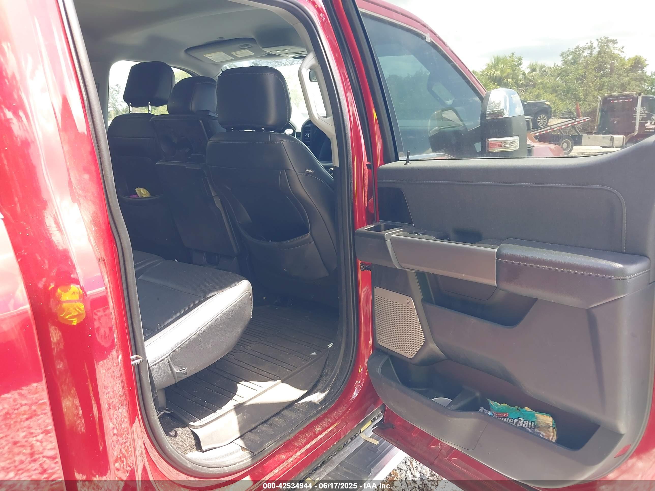 FORD F-150 image 8