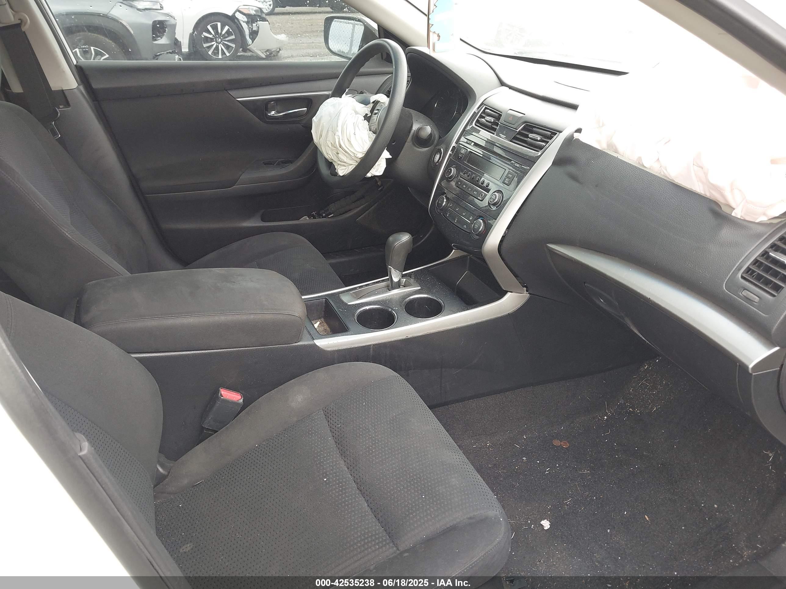 NISSAN ALTIMA image 5