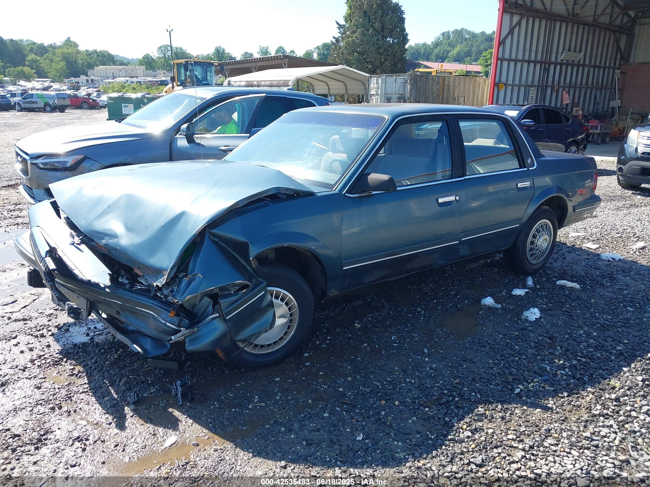 BUICK CENTURY image 2