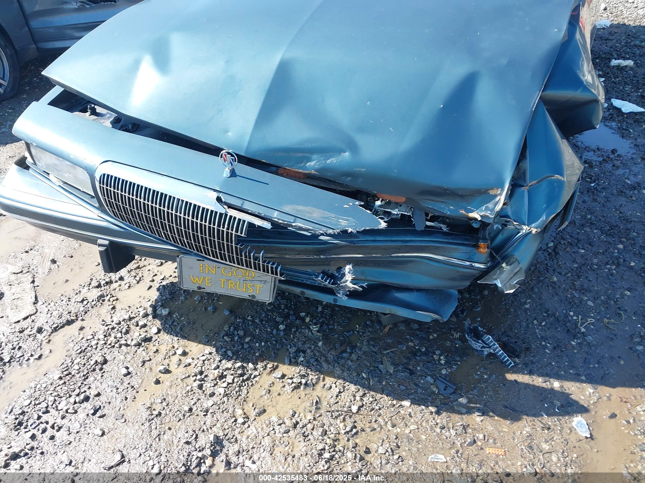 BUICK CENTURY image 6