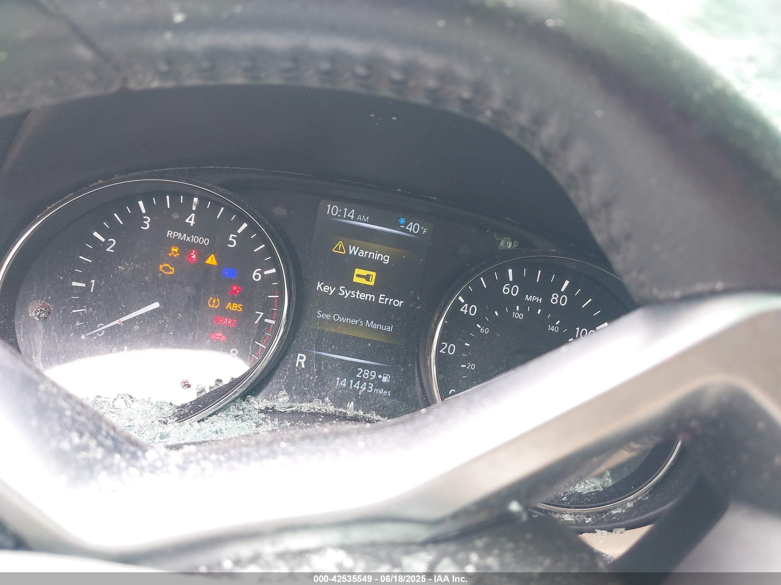 NISSAN ROGUE image 7