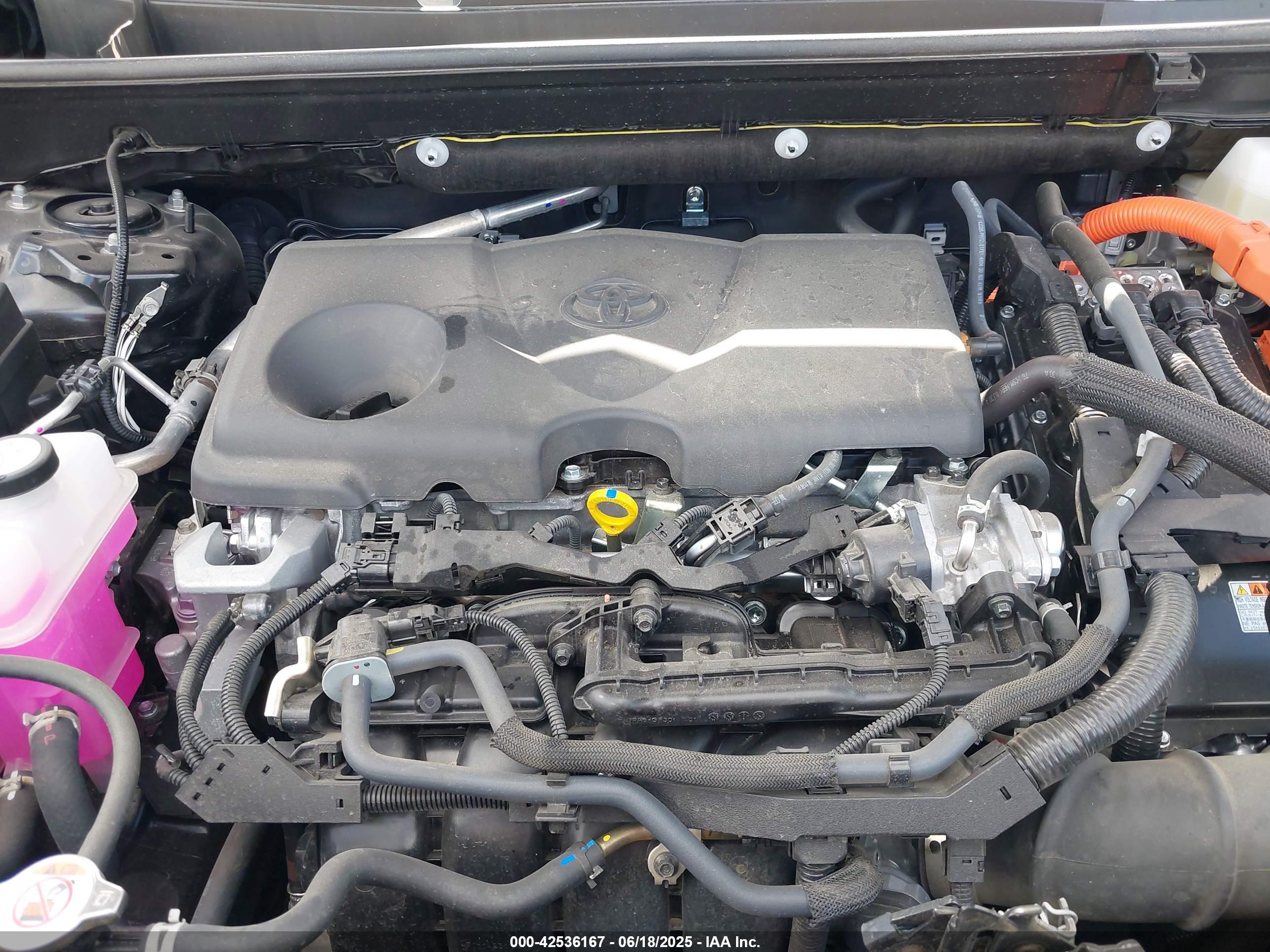 TOYOTA RAV4 image 10