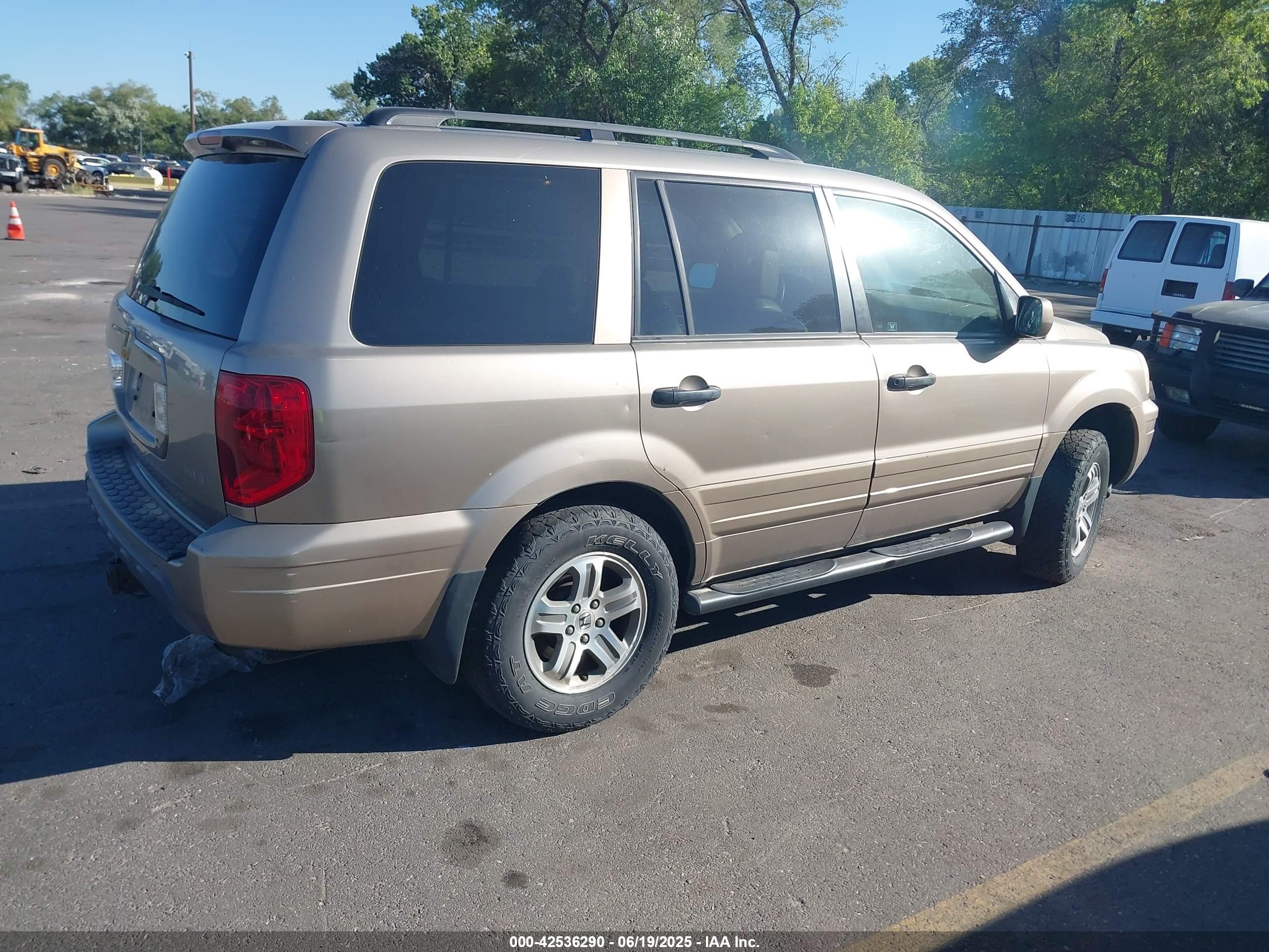HONDA PILOT image 4