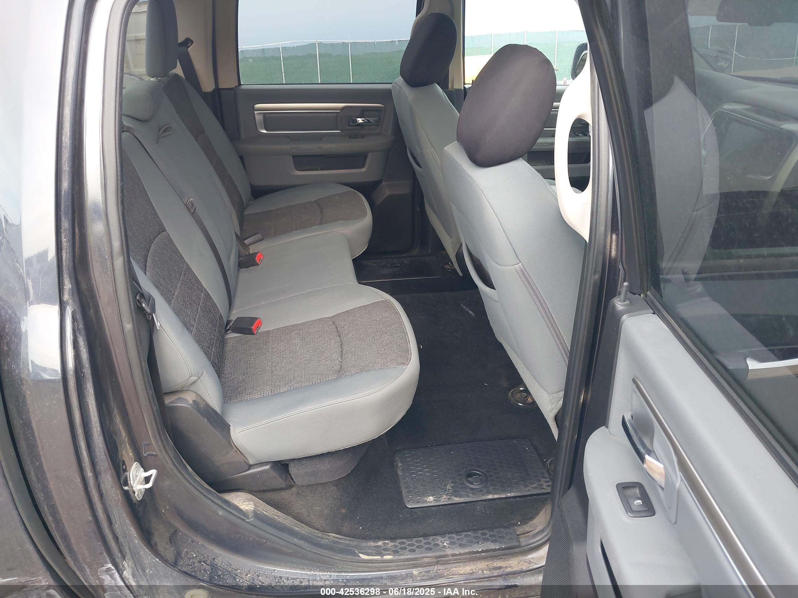 RAM 1500 image 8