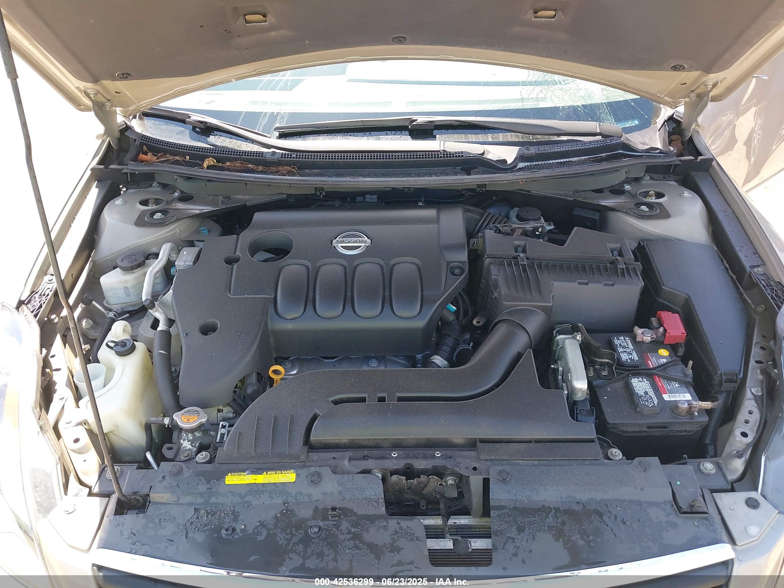NISSAN ALTIMA image 10