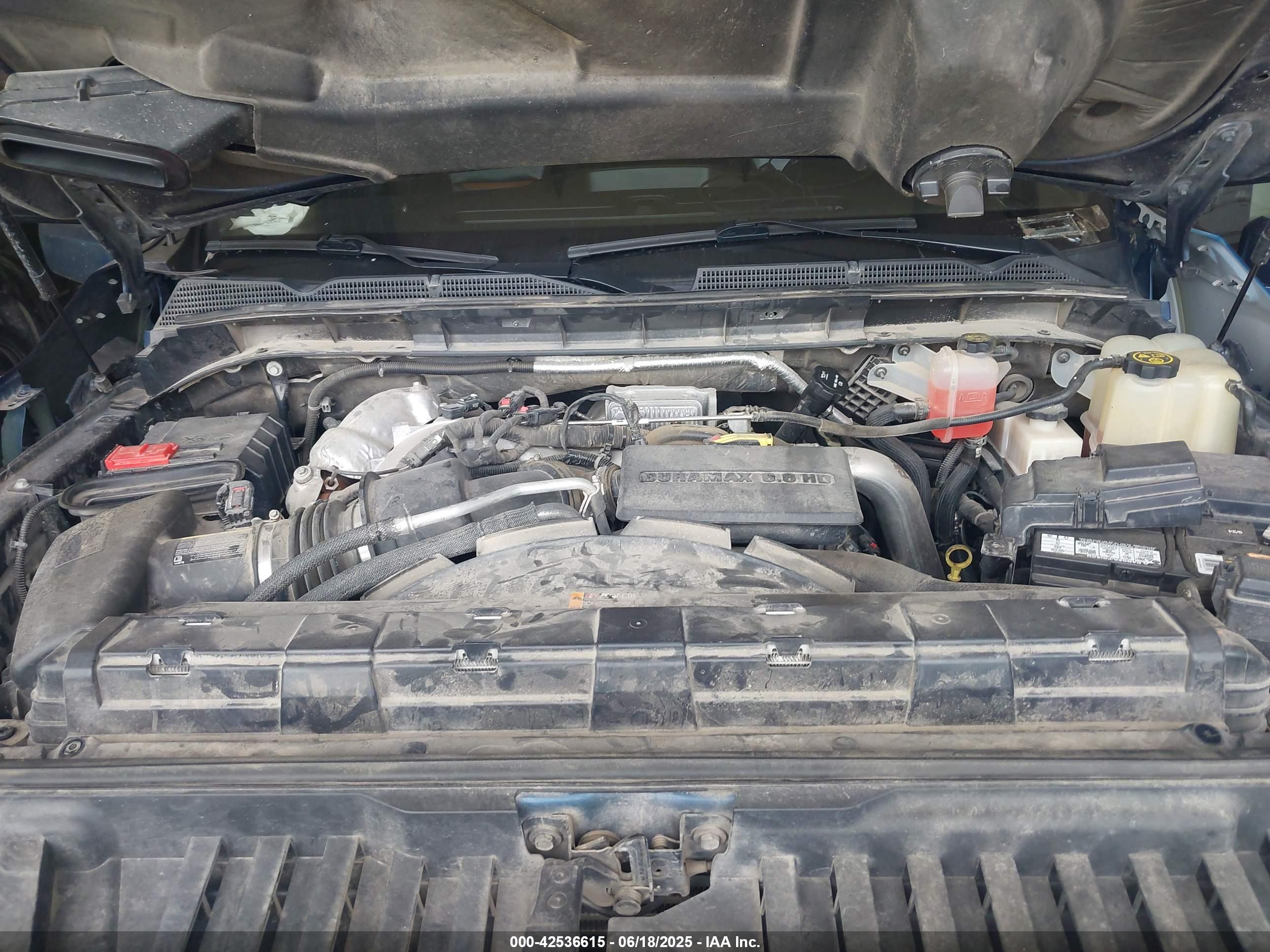 GMC SIERRA image 10