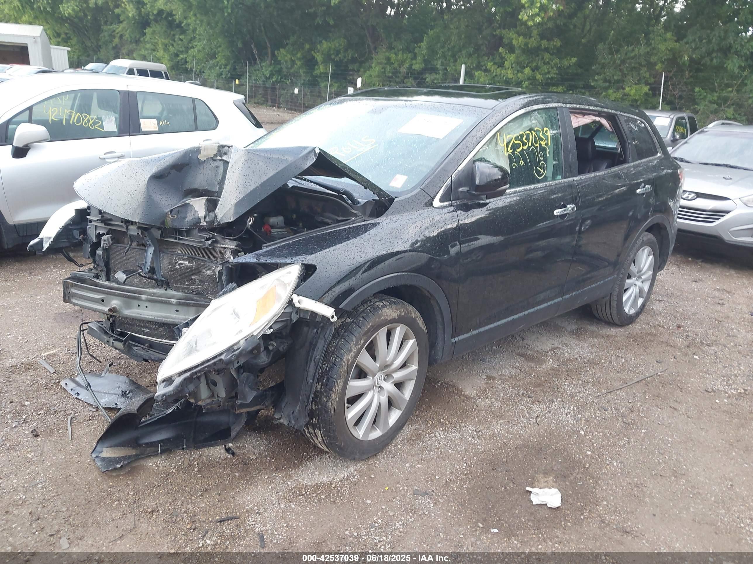 MAZDA CX-9 image 2