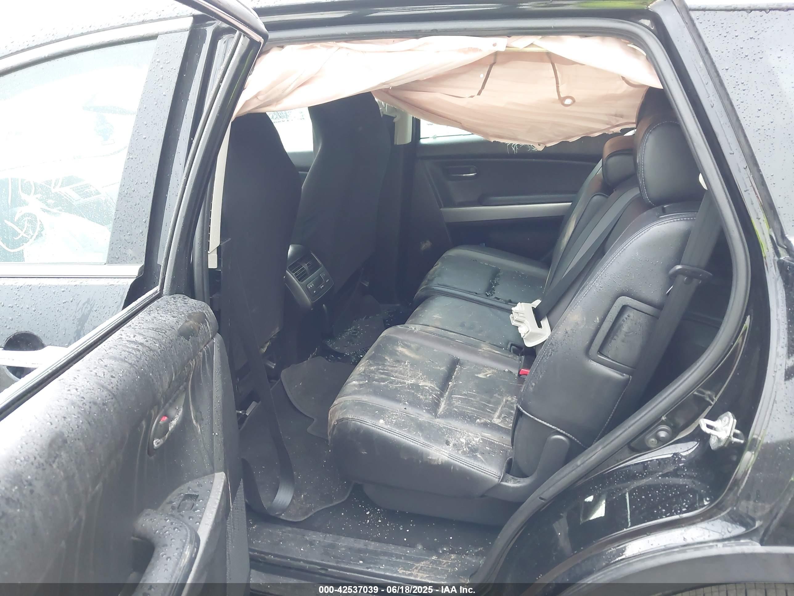 MAZDA CX-9 image 8