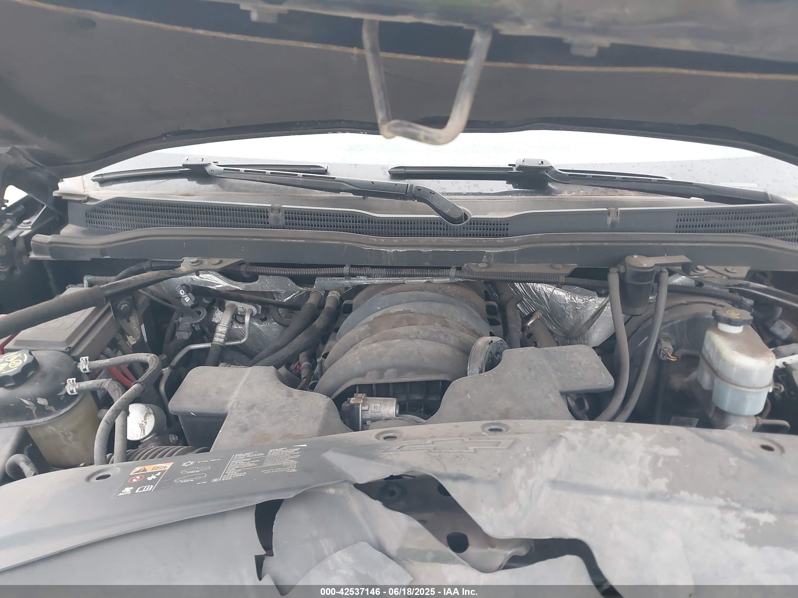 CHEVROLET SILVERADO image 10