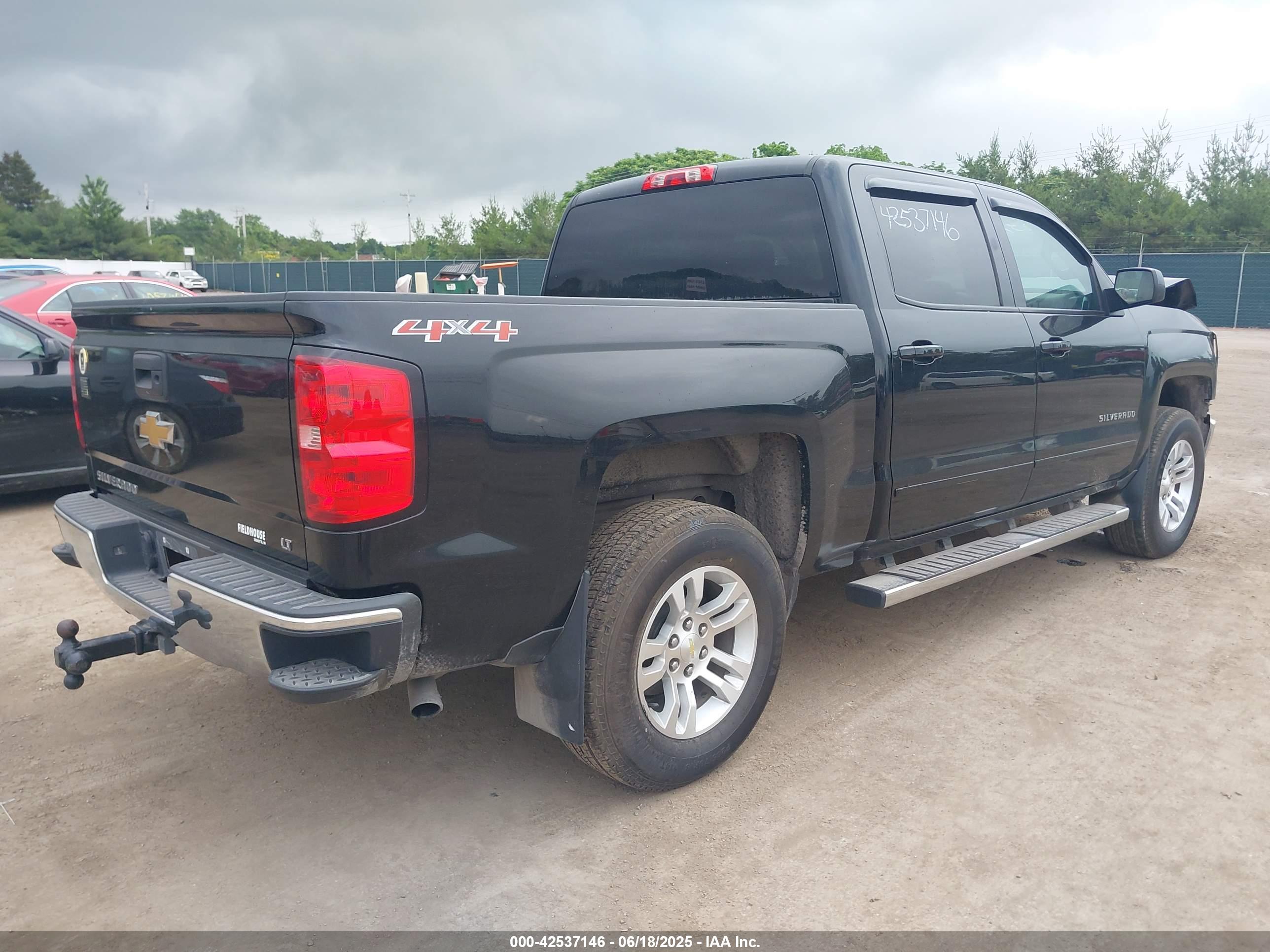 CHEVROLET SILVERADO image 4