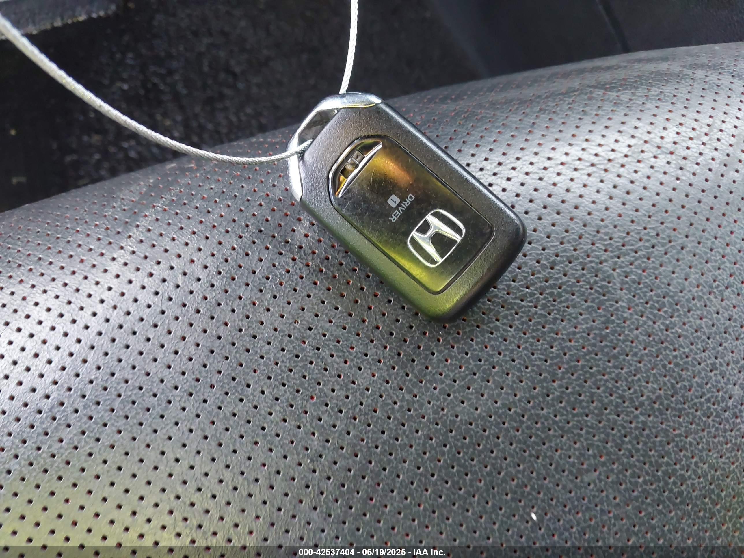 HONDA PILOT image 11