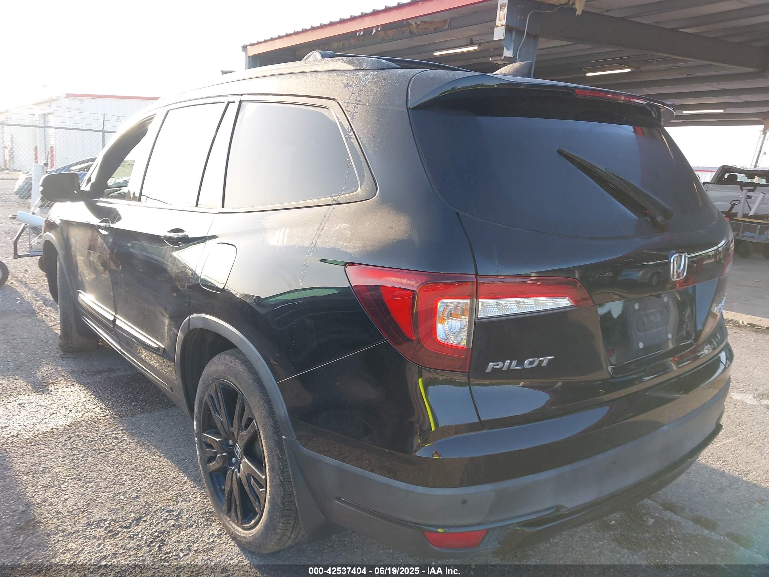 HONDA PILOT image 3
