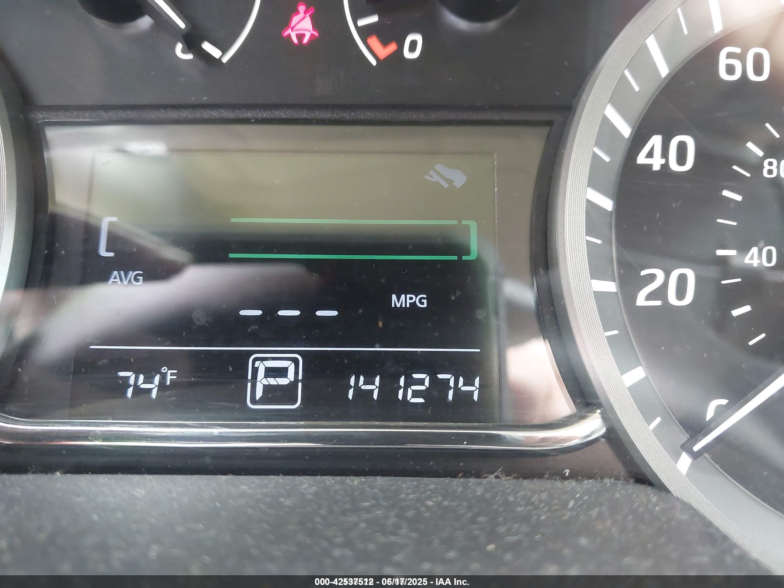 NISSAN SENTRA image 7