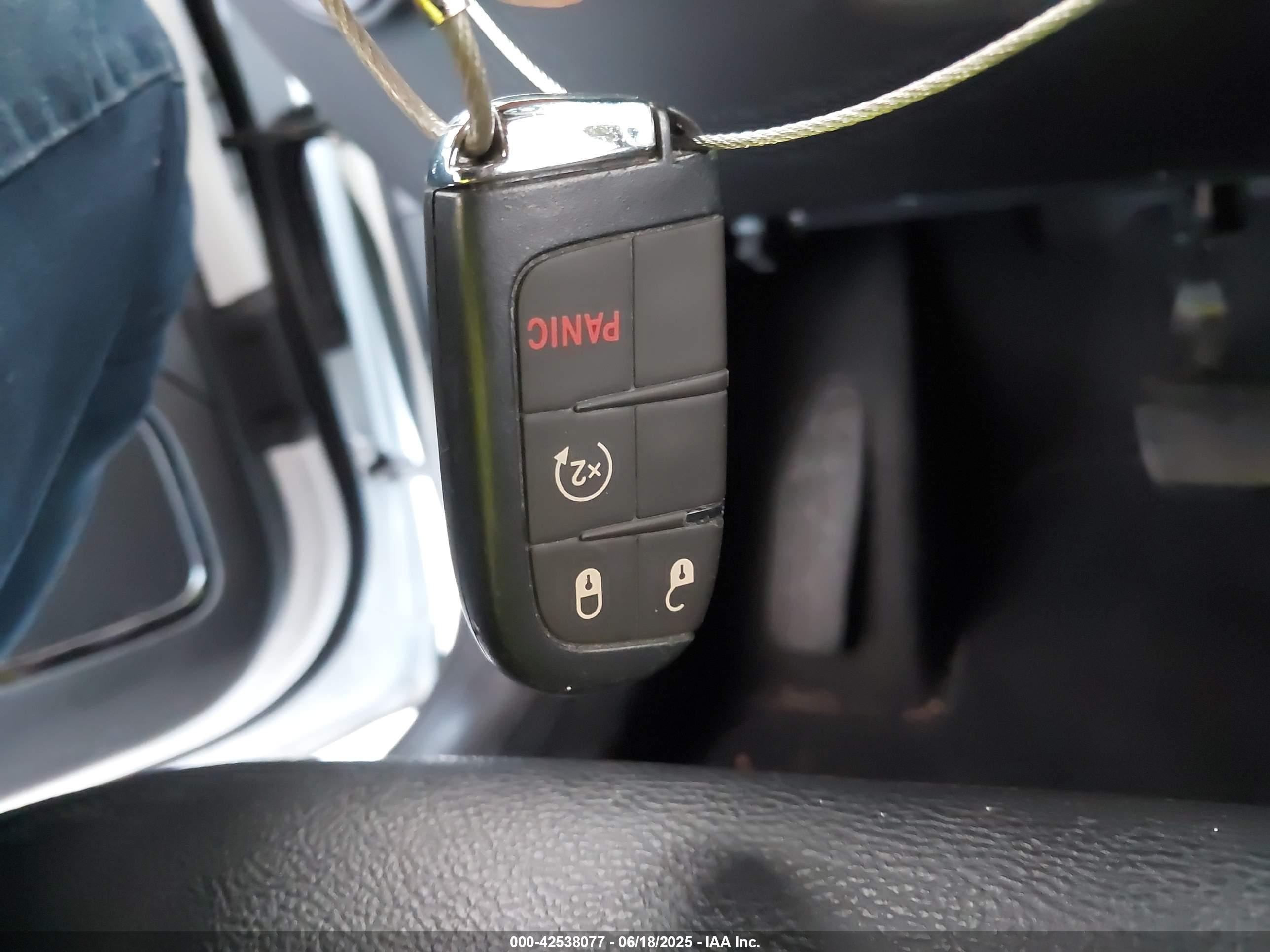 JEEP COMPASS image 11