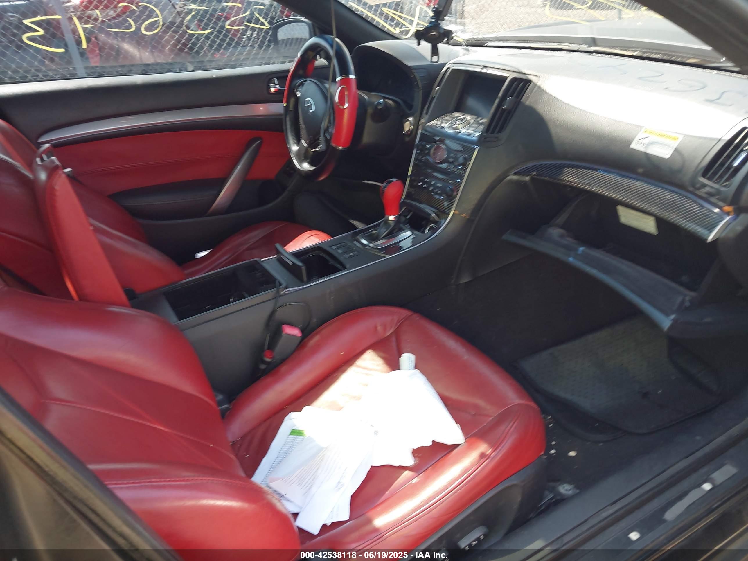 INFINITI G37 image 5