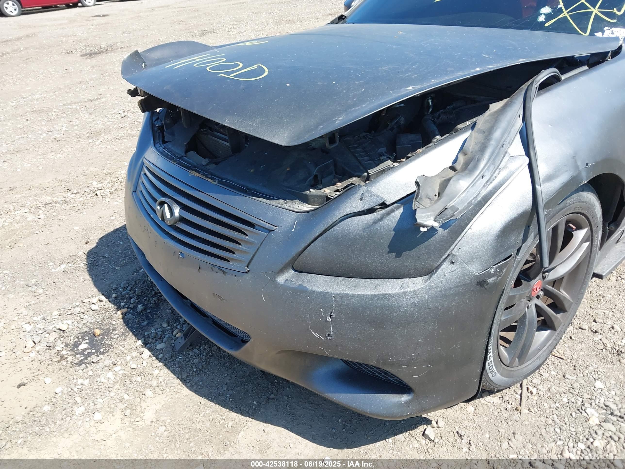 INFINITI G37 image 6