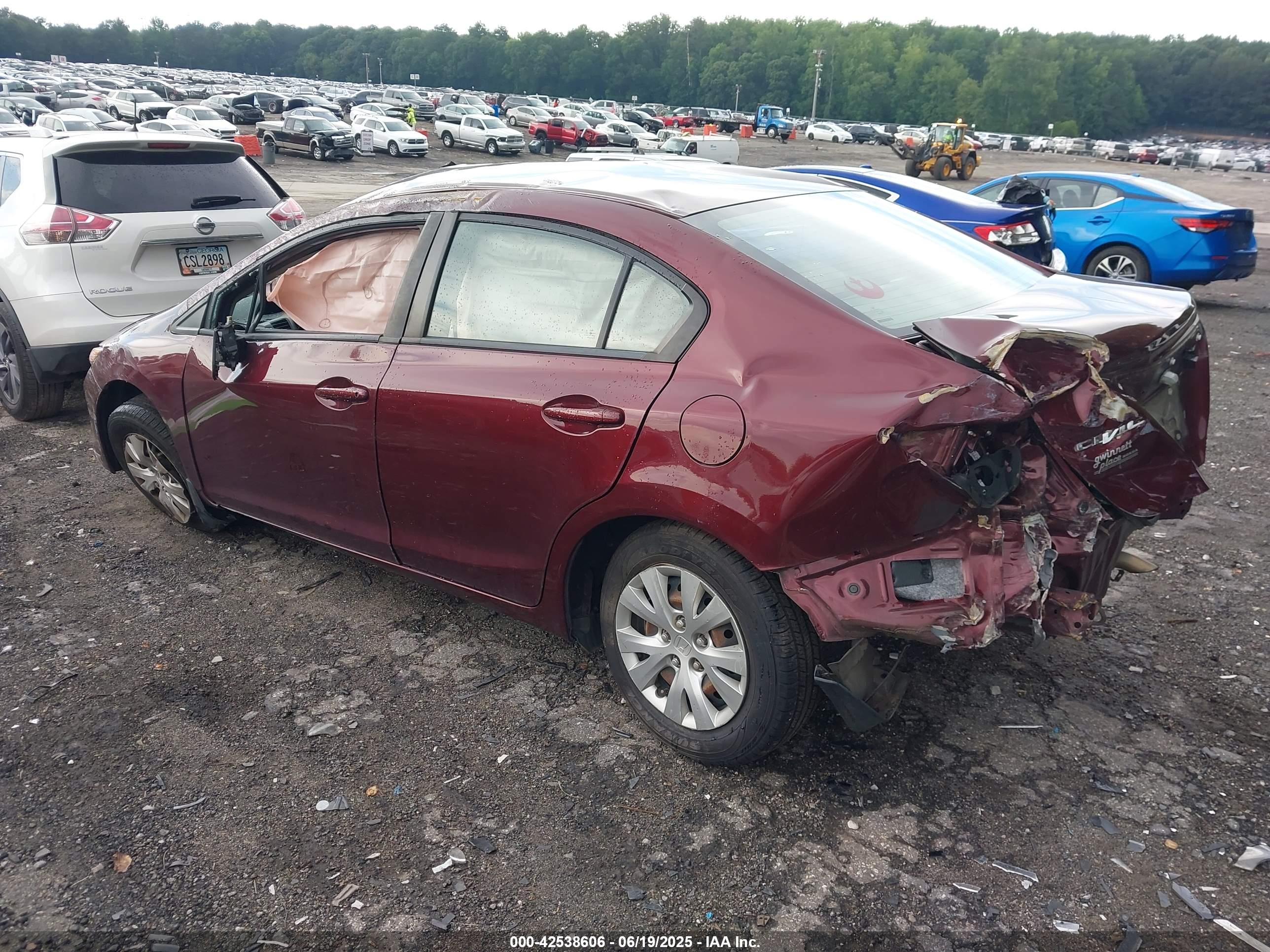 HONDA CIVIC image 3