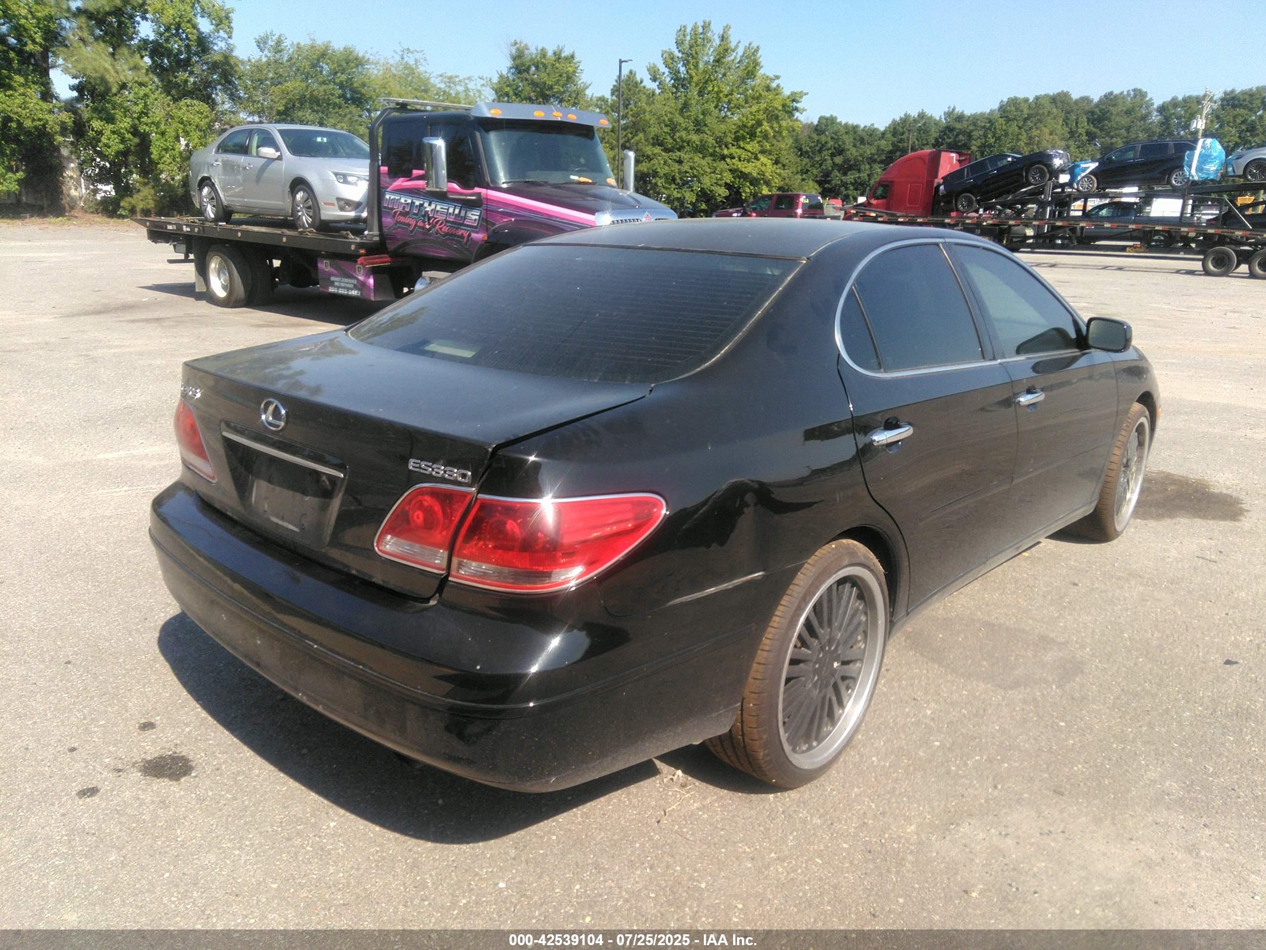 LEXUS ES image 6
