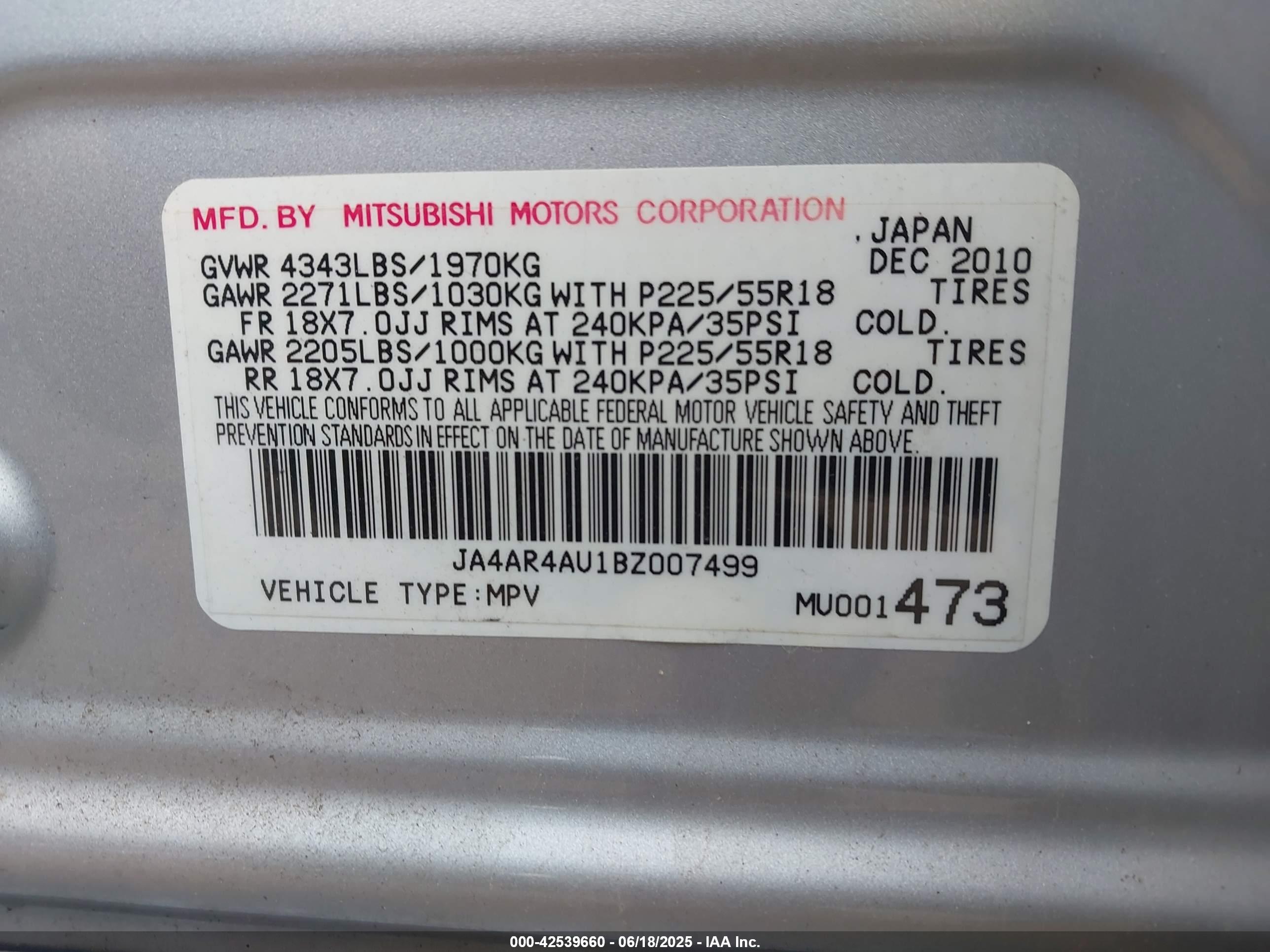 MITSUBISHI OUTLANDER image 9