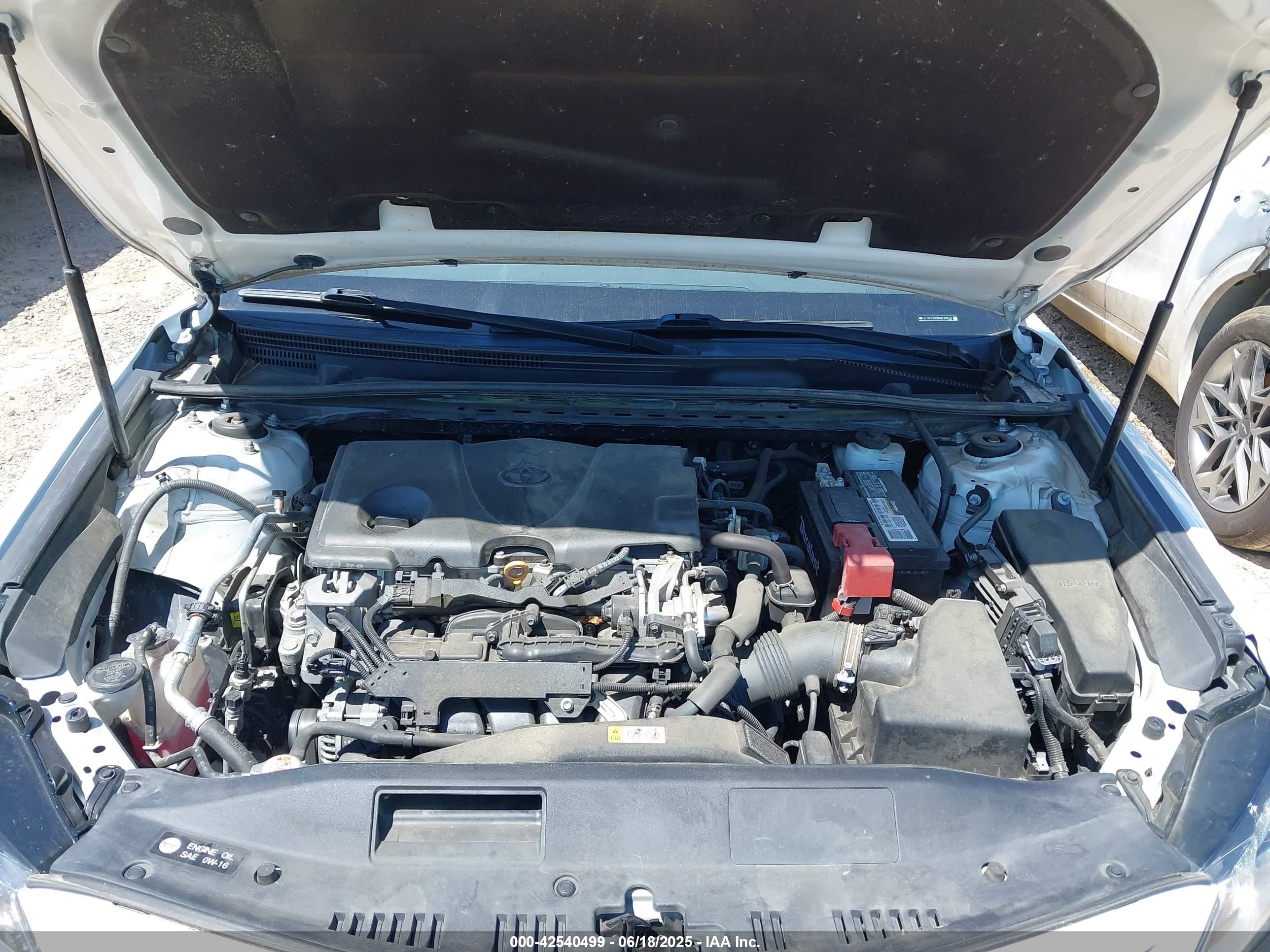 TOYOTA CAMRY image 10