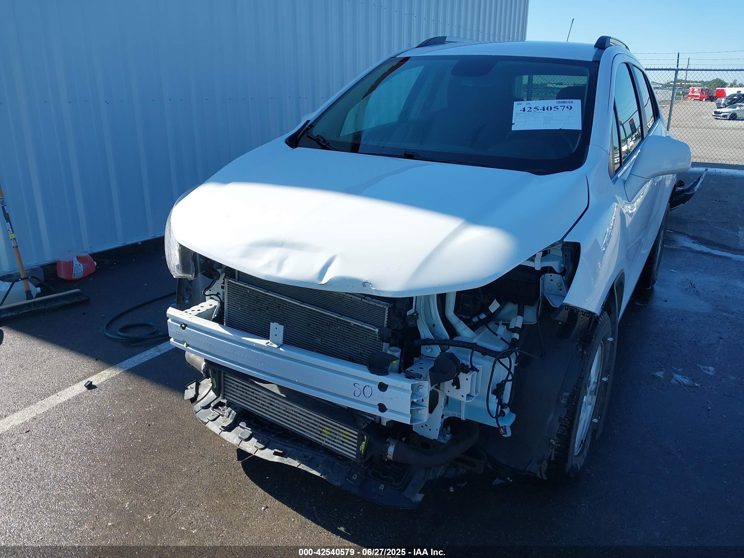 CHEVROLET TRAX image 6
