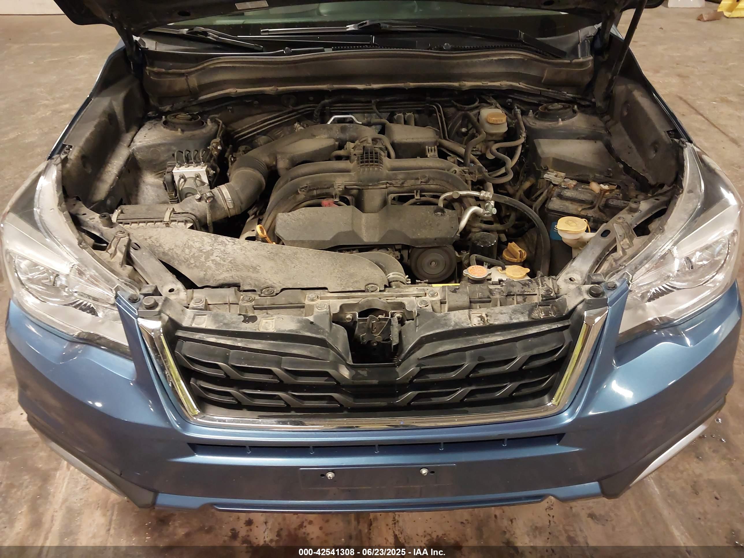 SUBARU FORESTER image 10