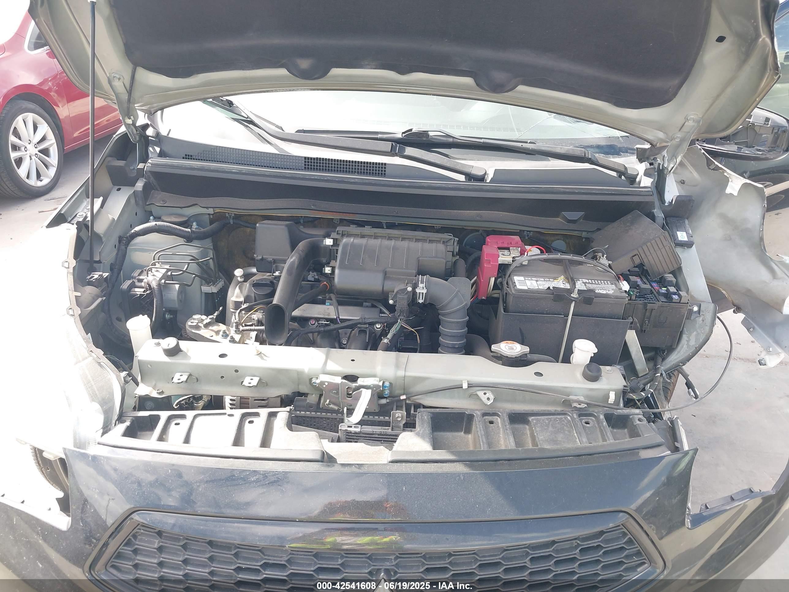 MITSUBISHI MIRAGE image 10