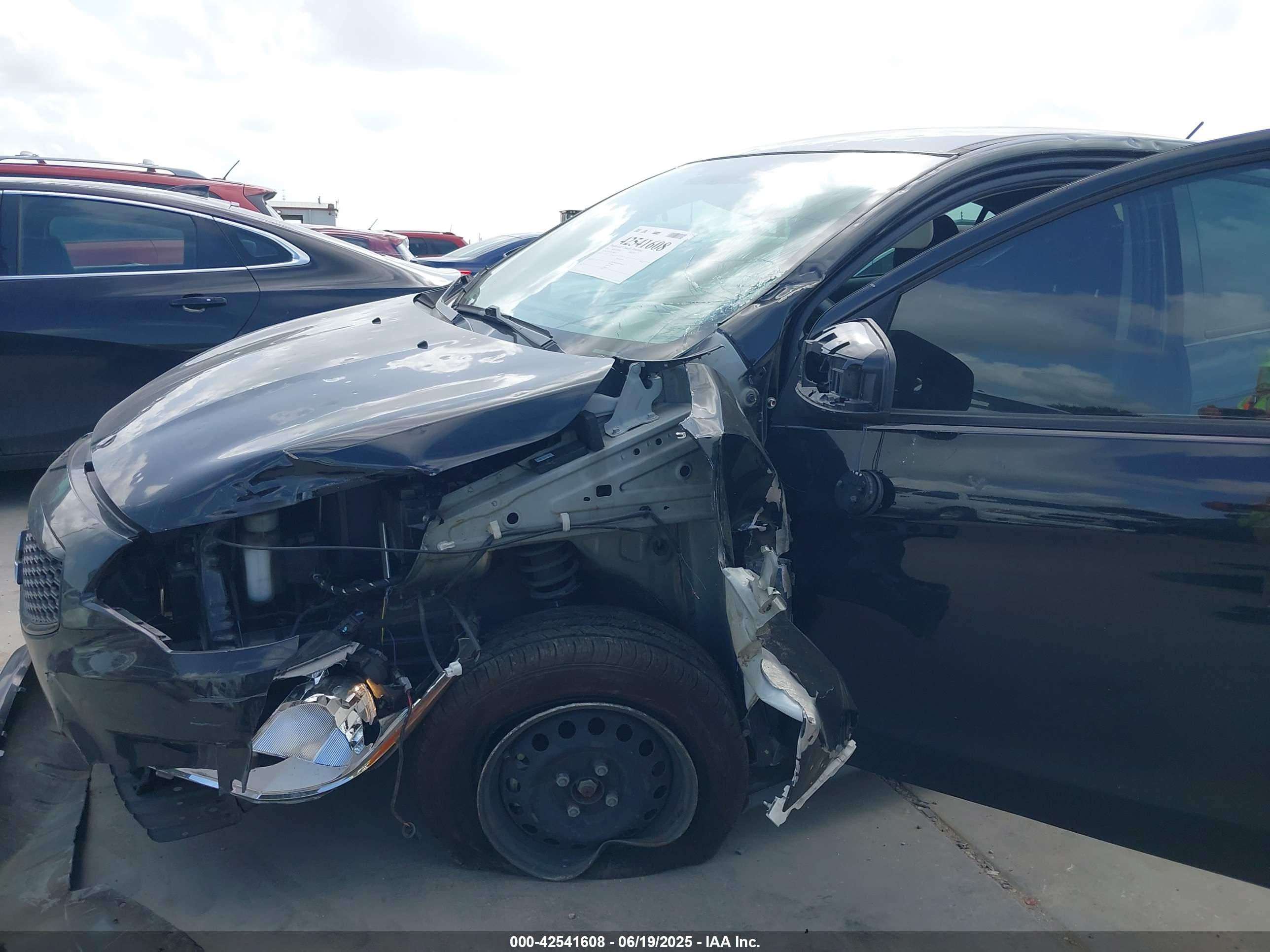 MITSUBISHI MIRAGE image 6