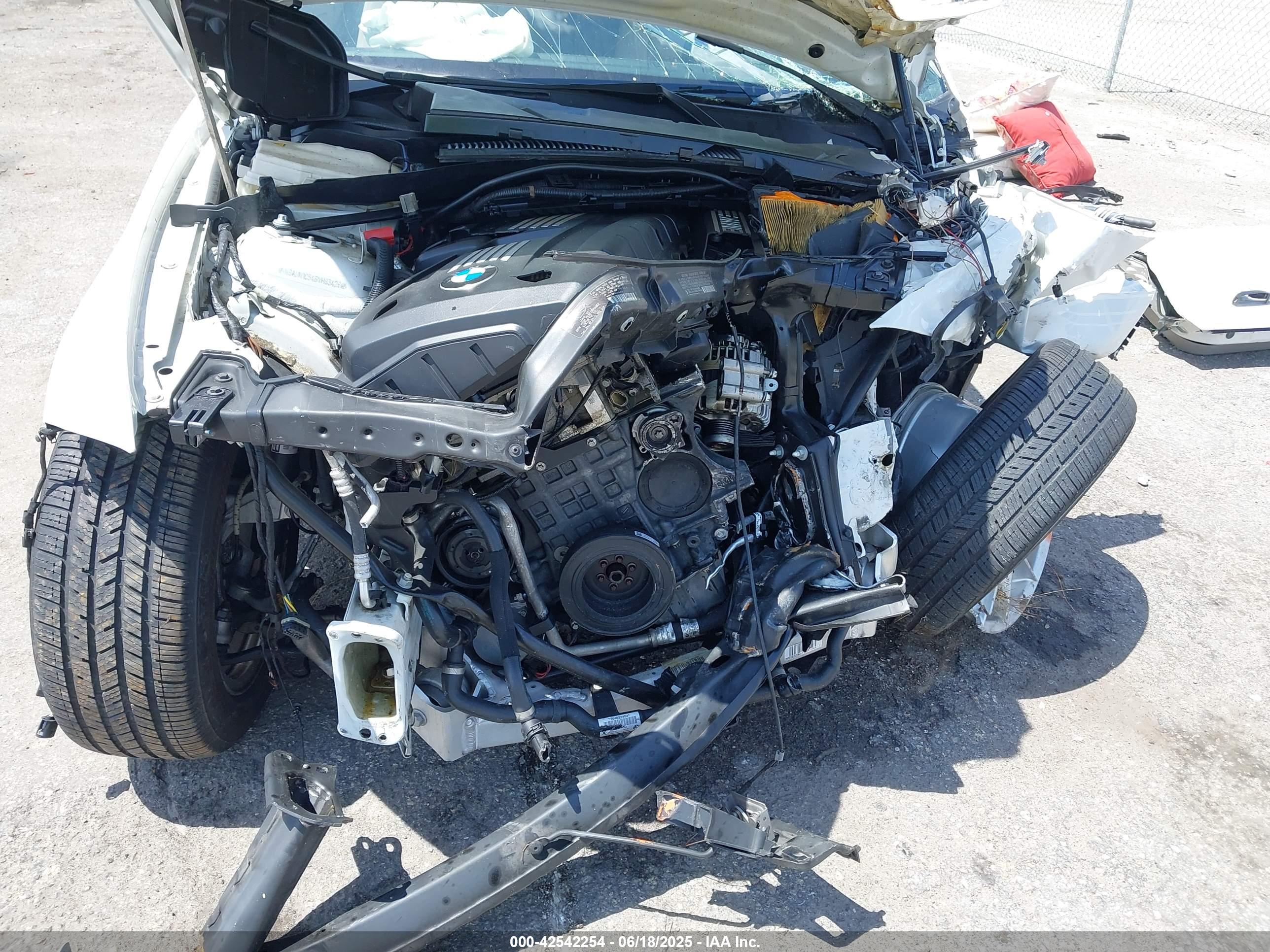 BMW 128I image 10