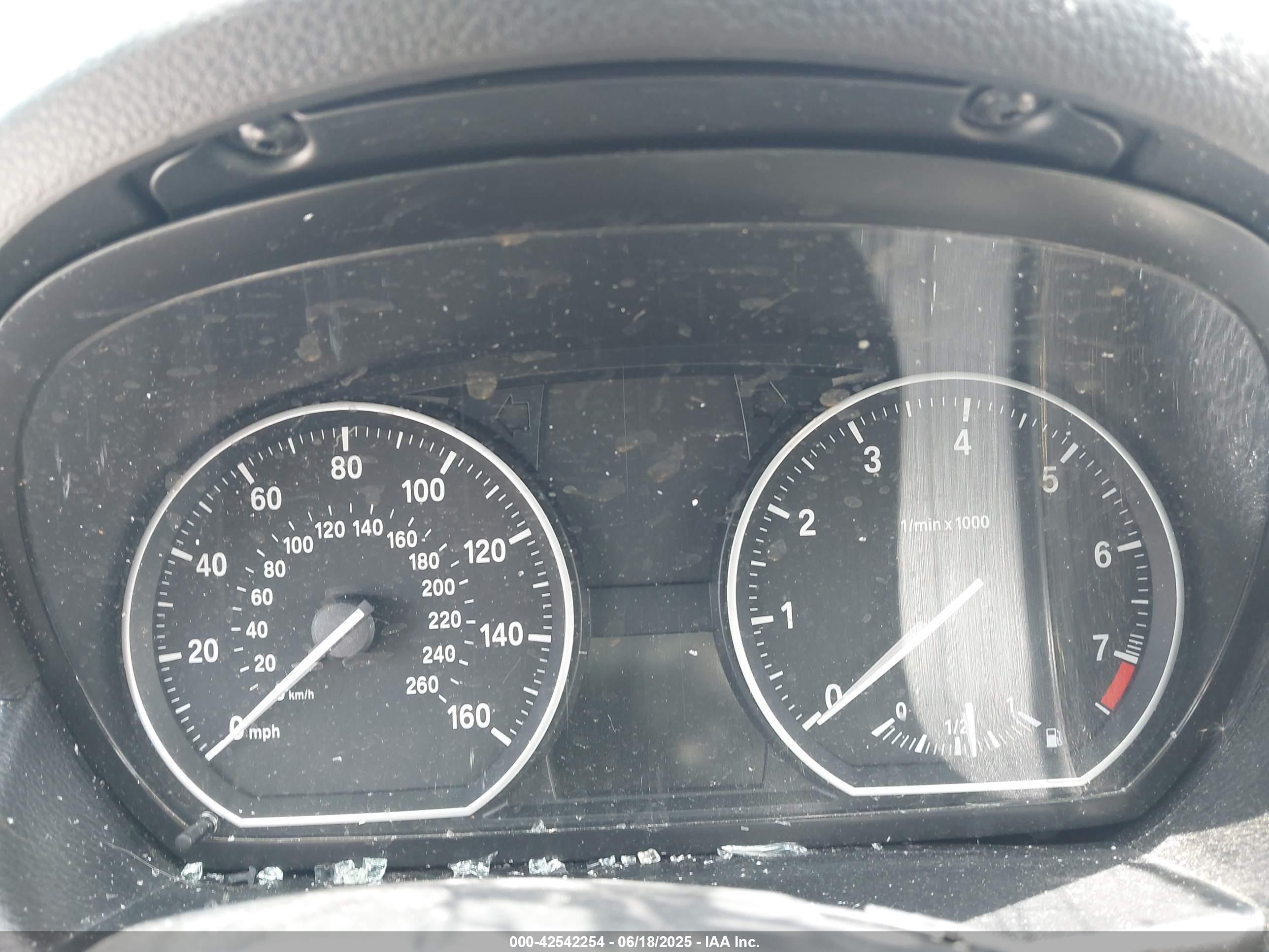 BMW 128I image 7