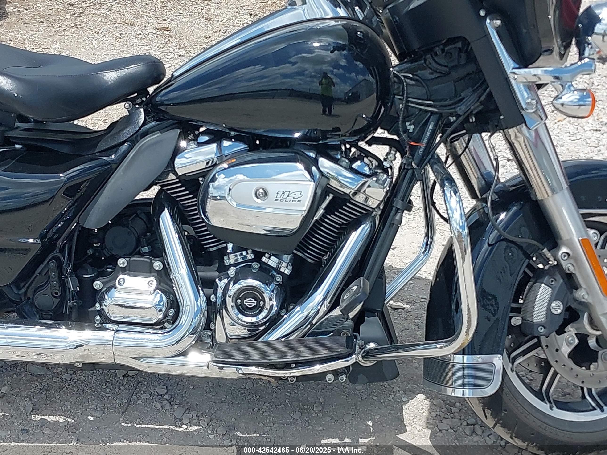 HARLEY-DAVIDSON FLHTP image 8