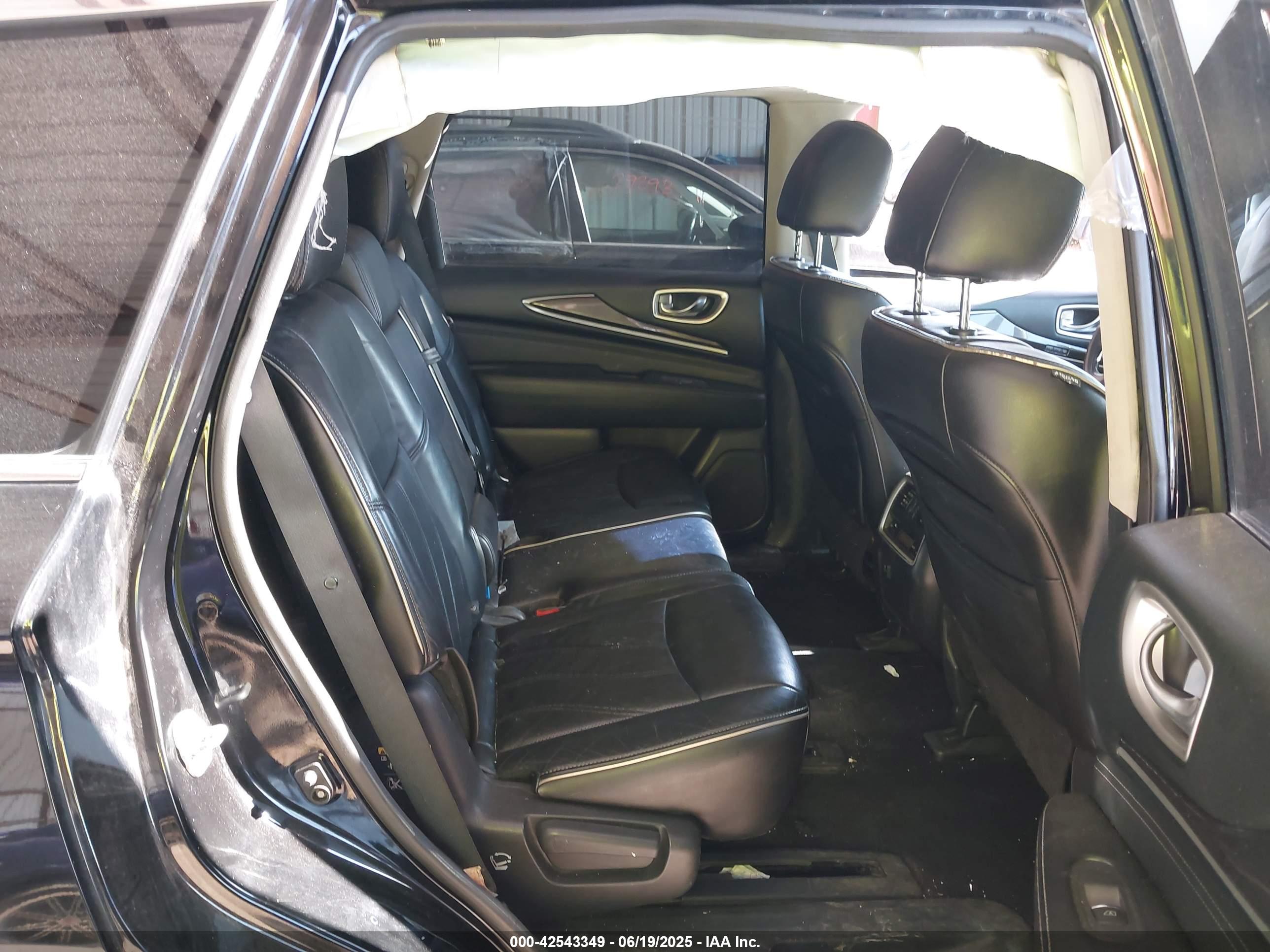 INFINITI QX60 image 8