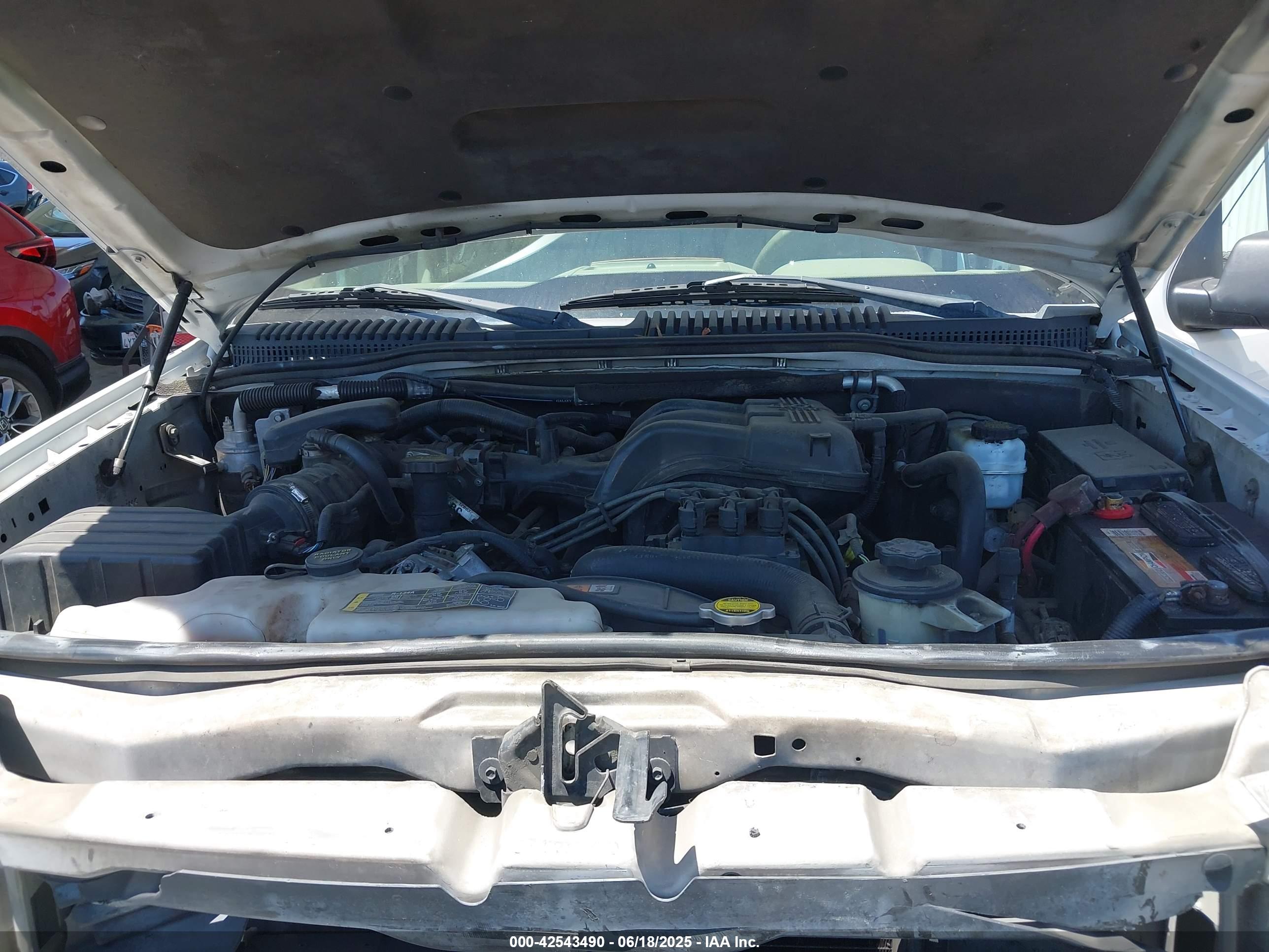 FORD EXPLORER image 10