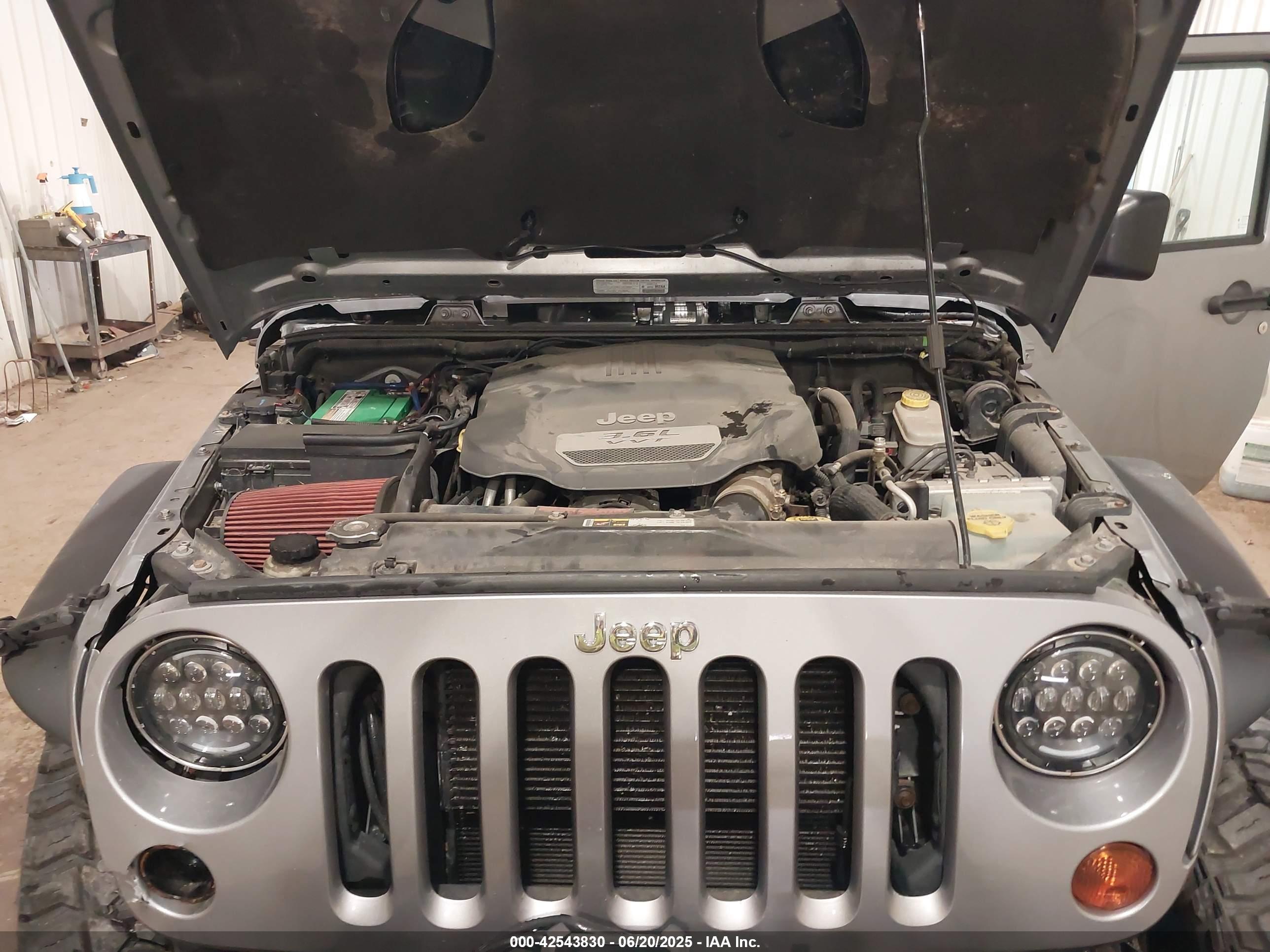JEEP WRANGLER image 10
