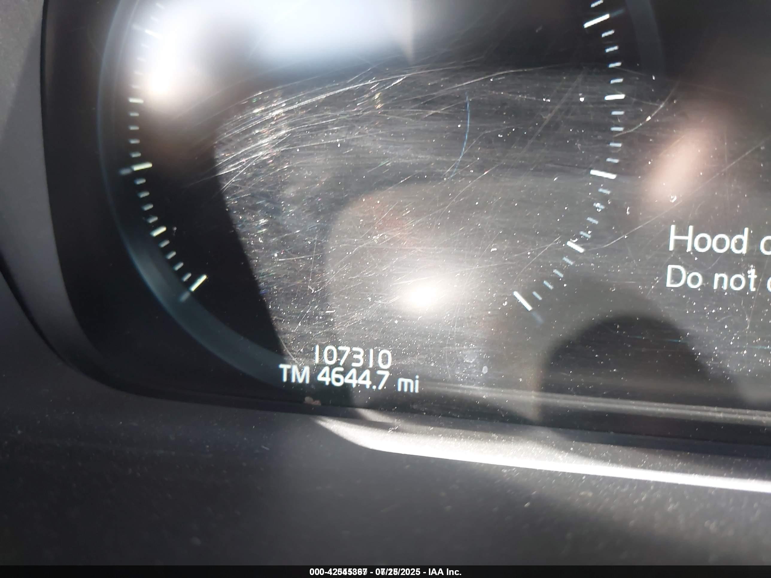 VOLVO XC90 image 7