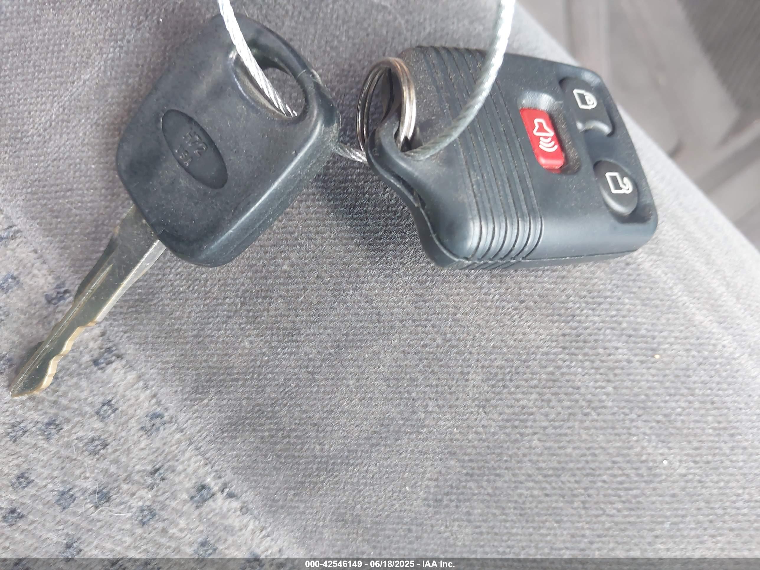 MERCURY MOUNTAINEER image 11
