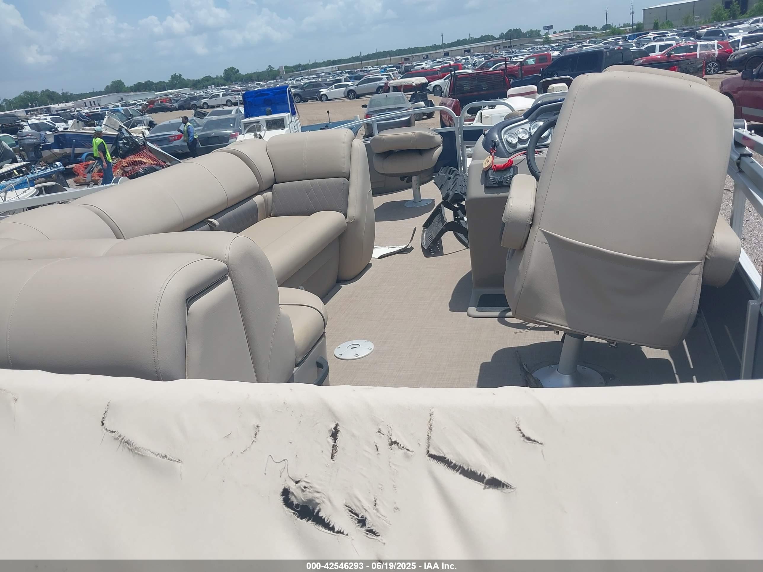 SUNTRACKER FB20 image 8