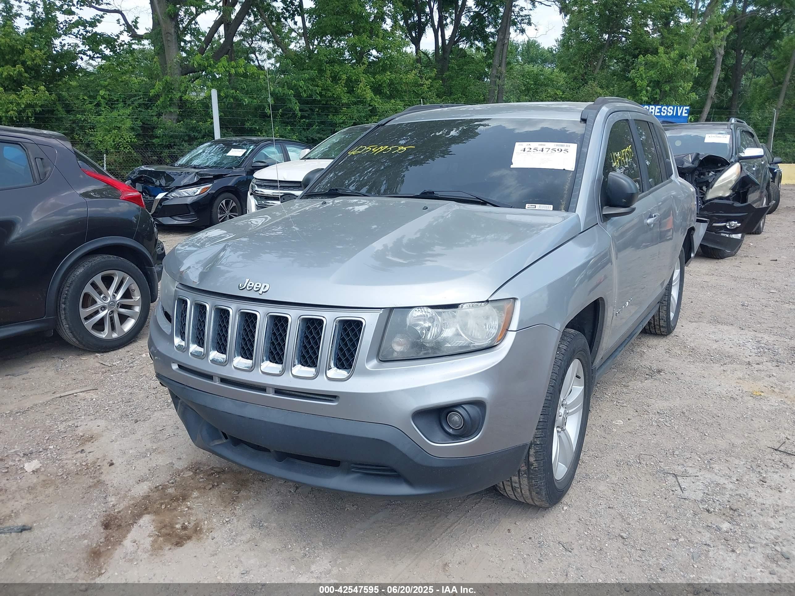 JEEP COMPASS image 2