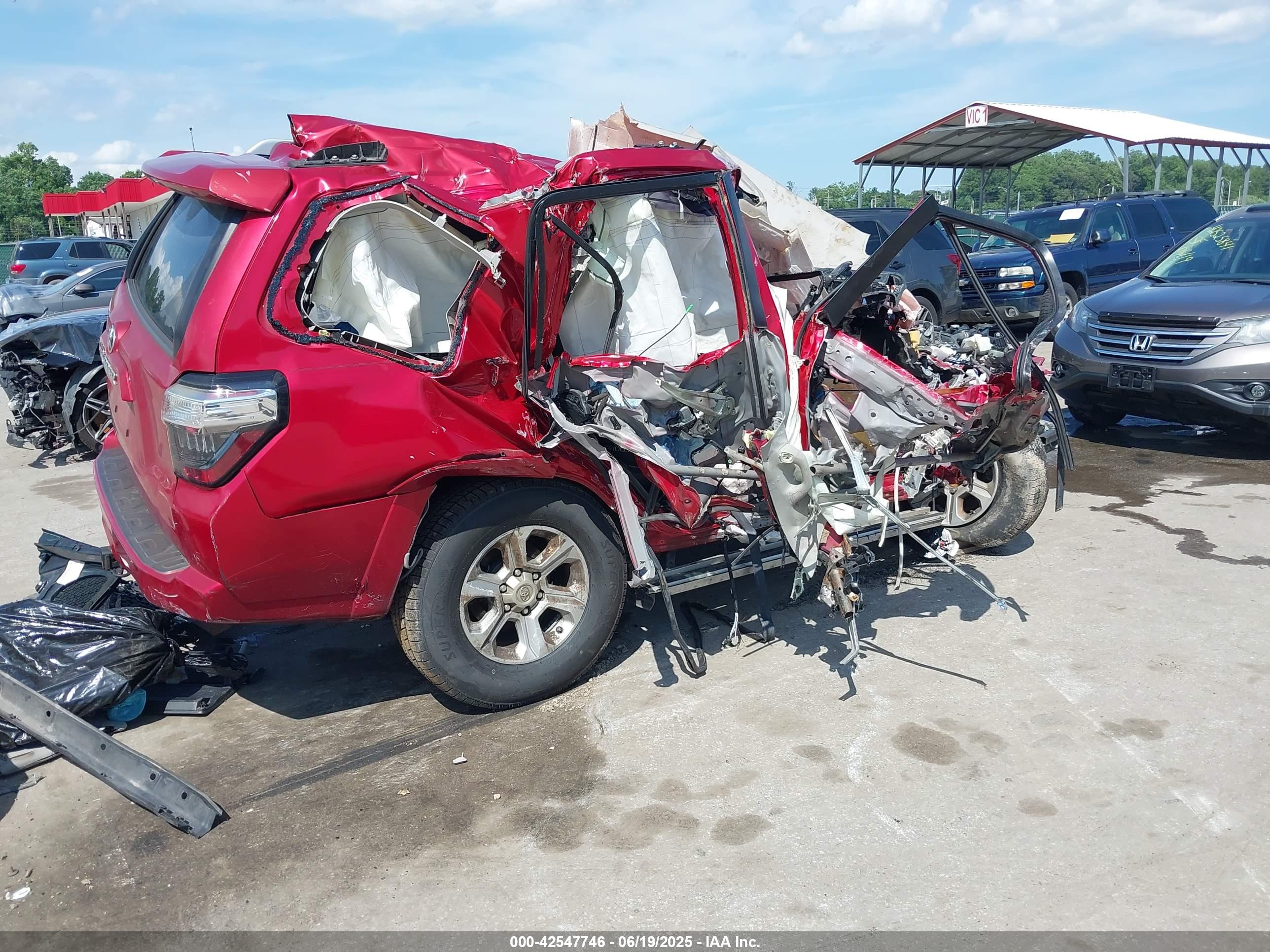 TOYOTA 4RUNNER image 4