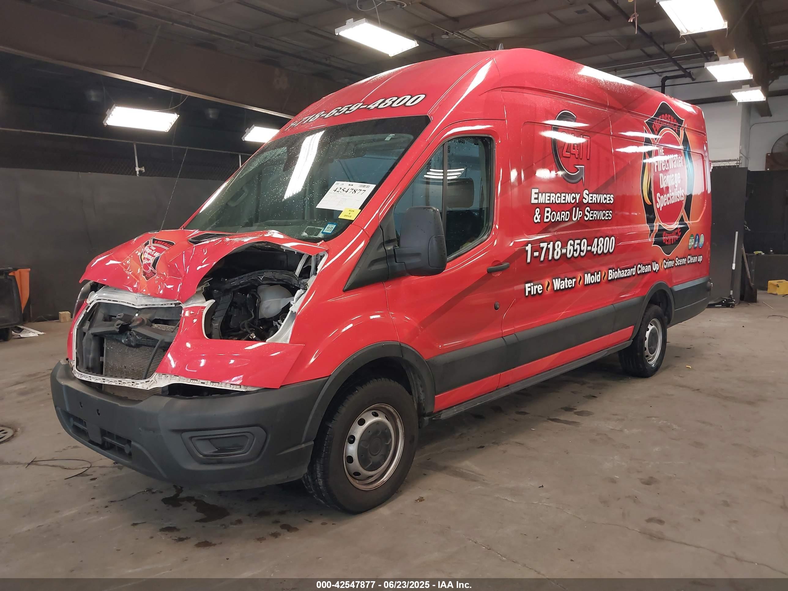 FORD TRANSIT-250 image 2