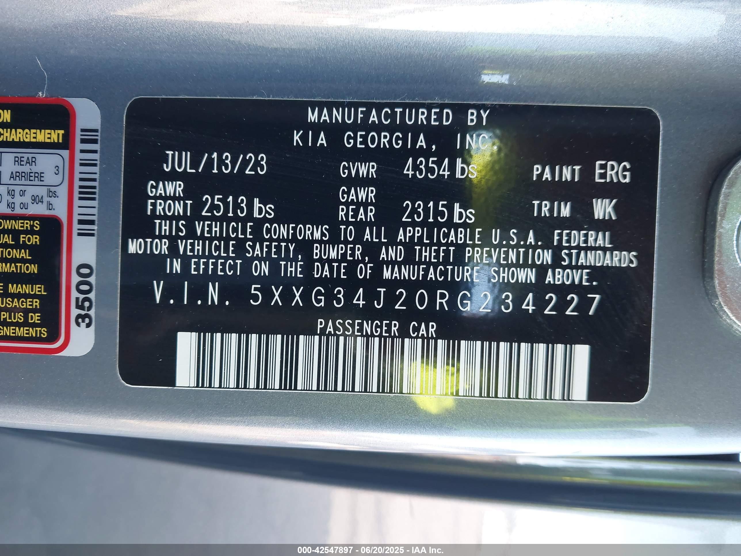 KIA K5 image 9
