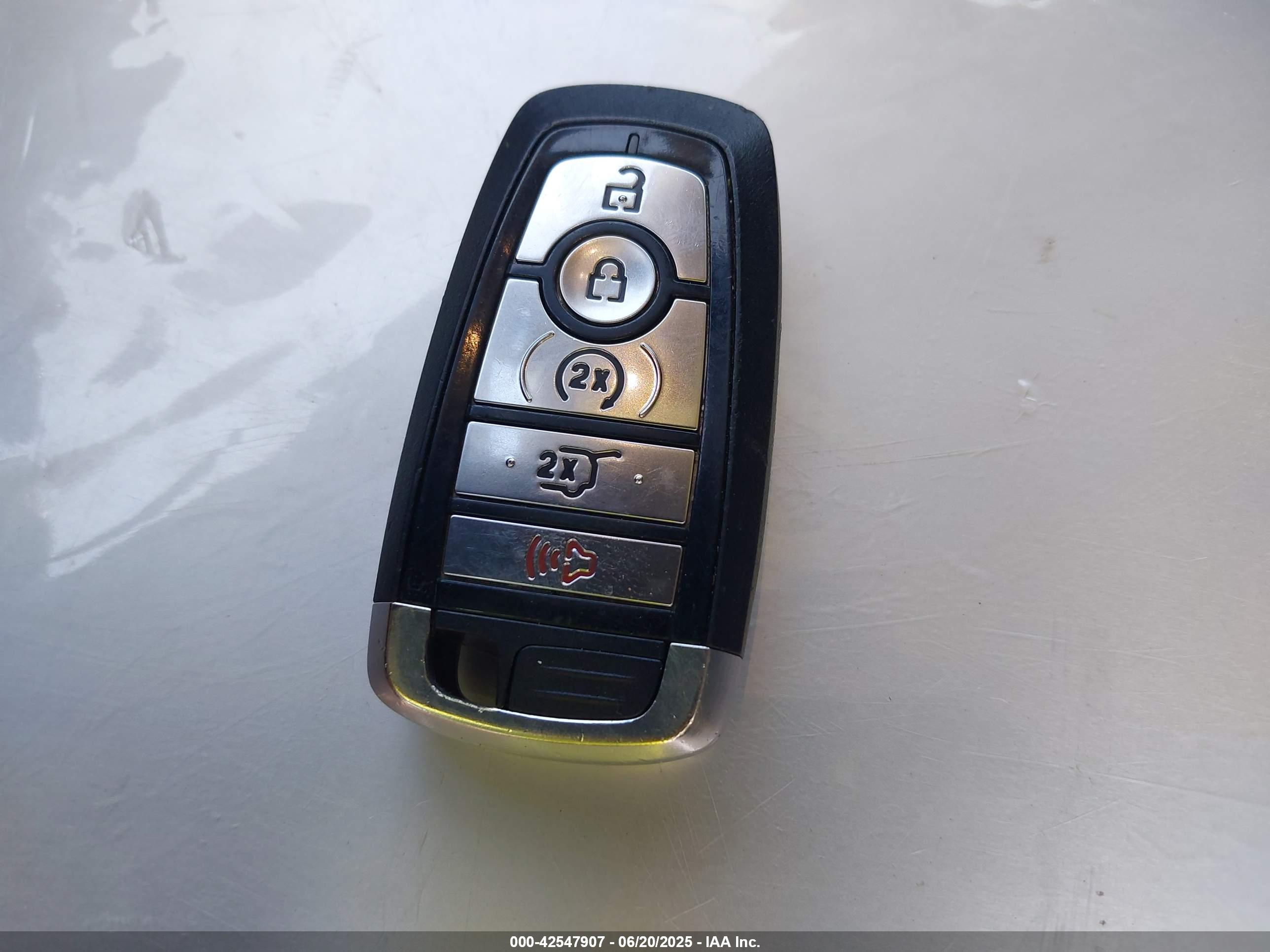 FORD EDGE image 11