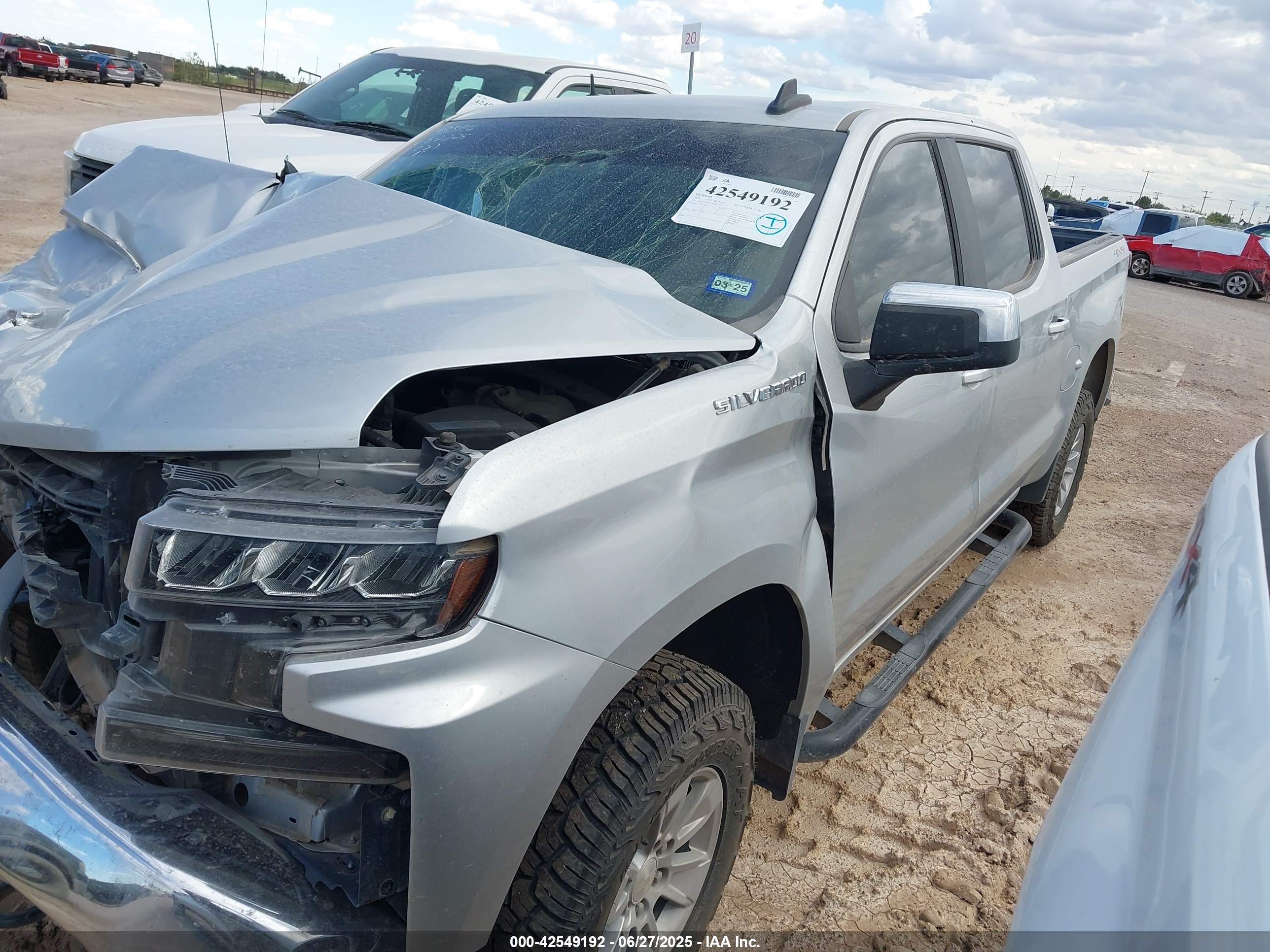 CHEVROLET SILVERADO image 2